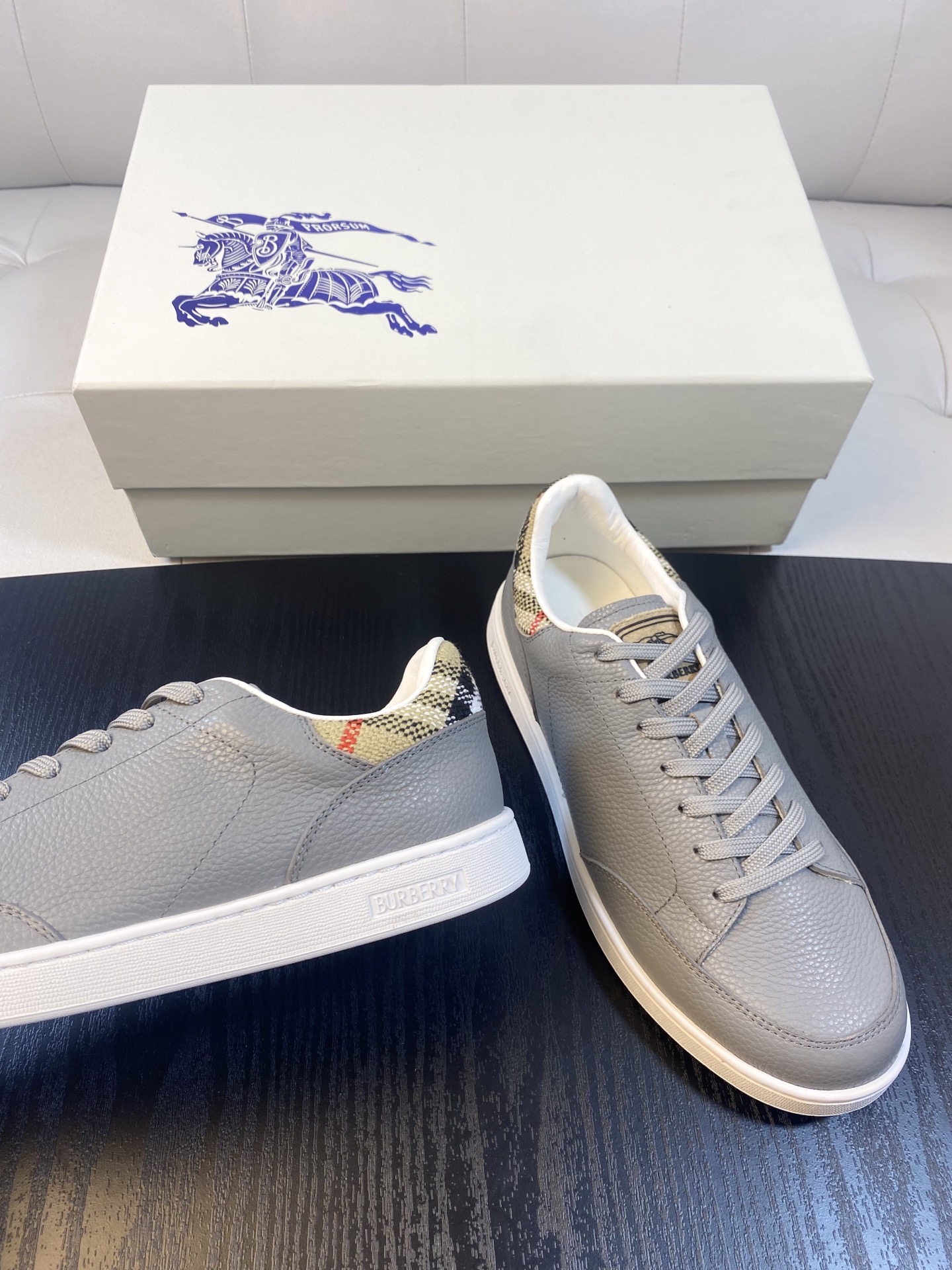 Burberry shoes