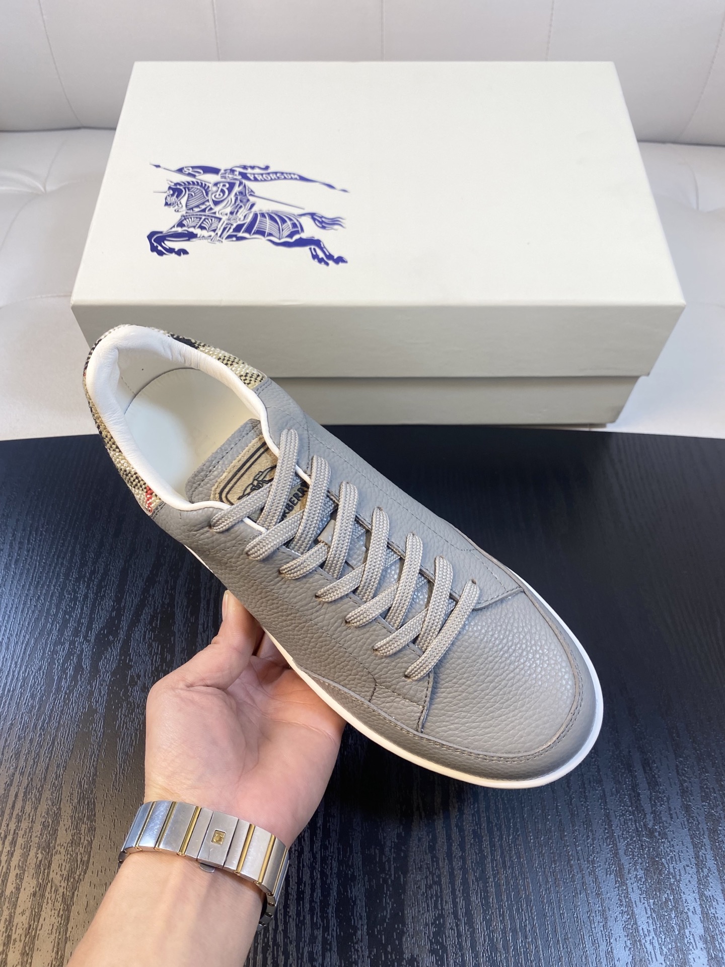 Burberry shoes