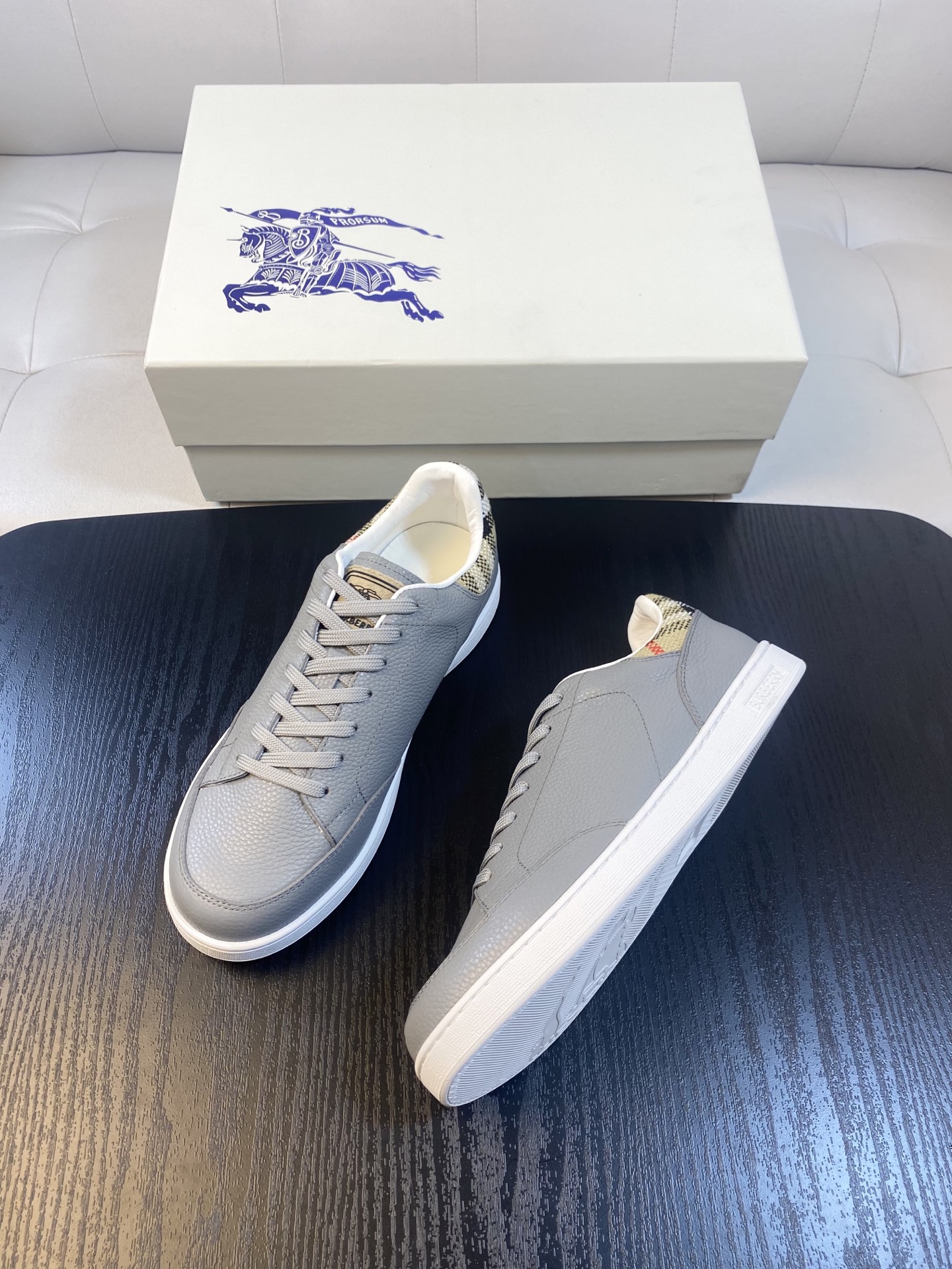 Burberry shoes