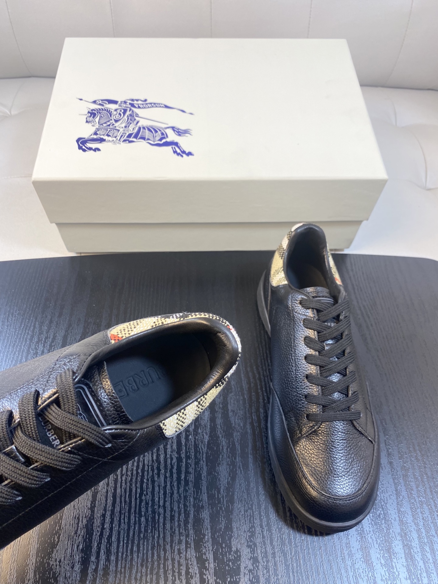 Burberry shoes