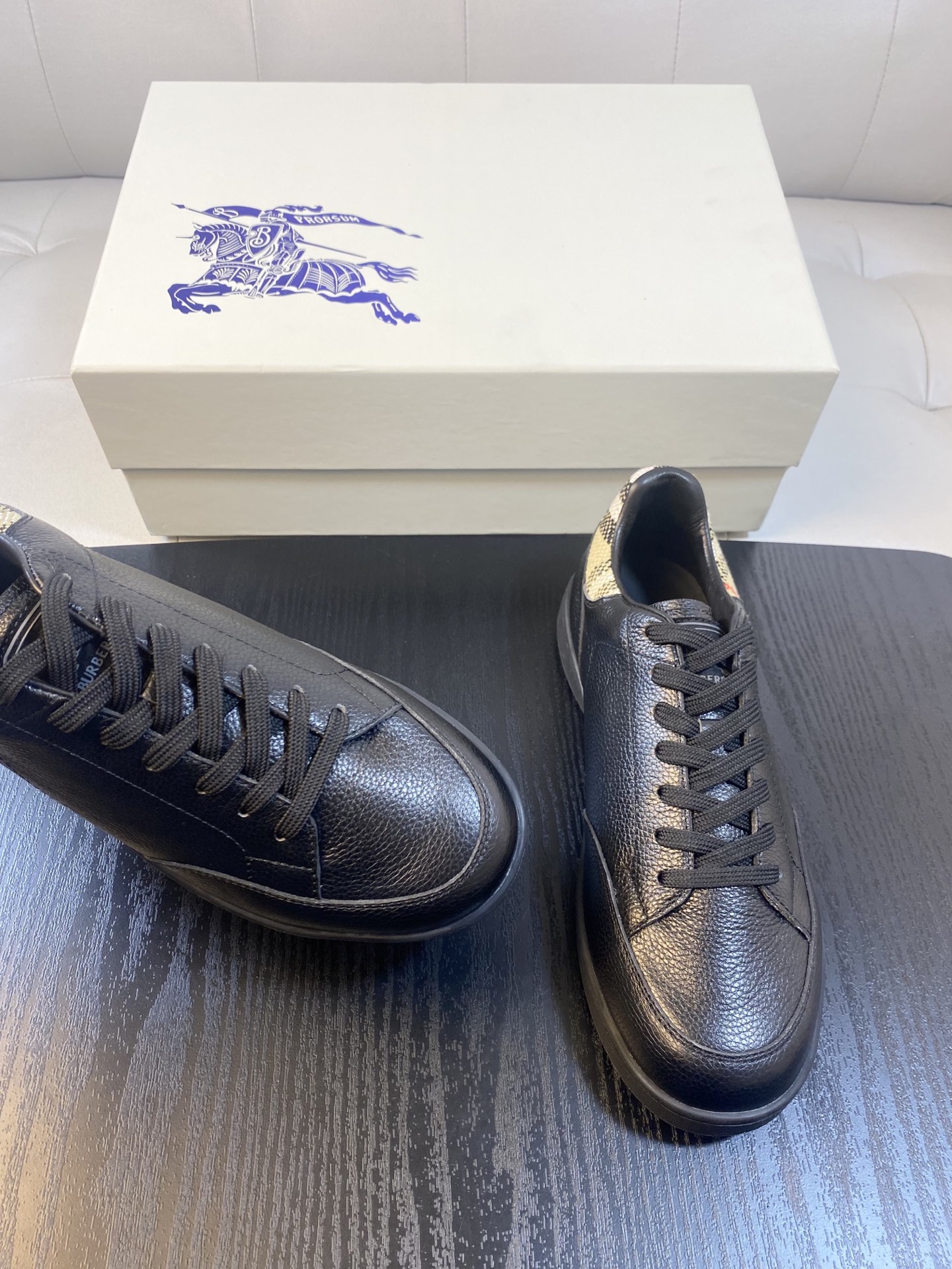 Burberry shoes