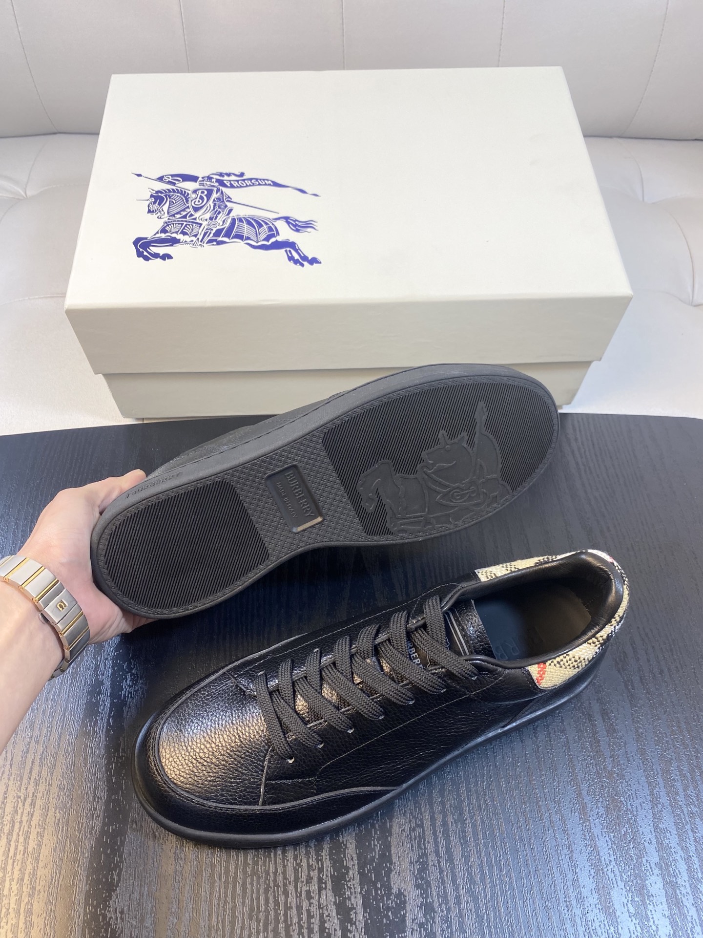 Burberry shoes