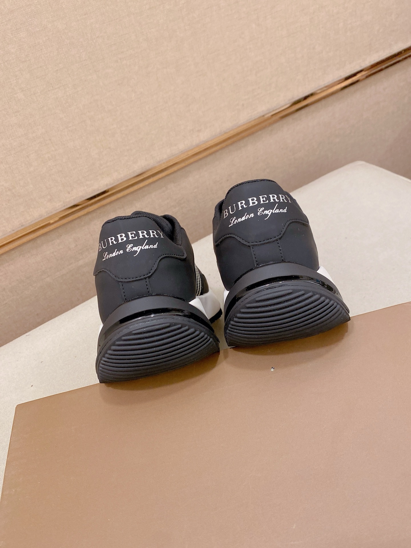Burberry shoes