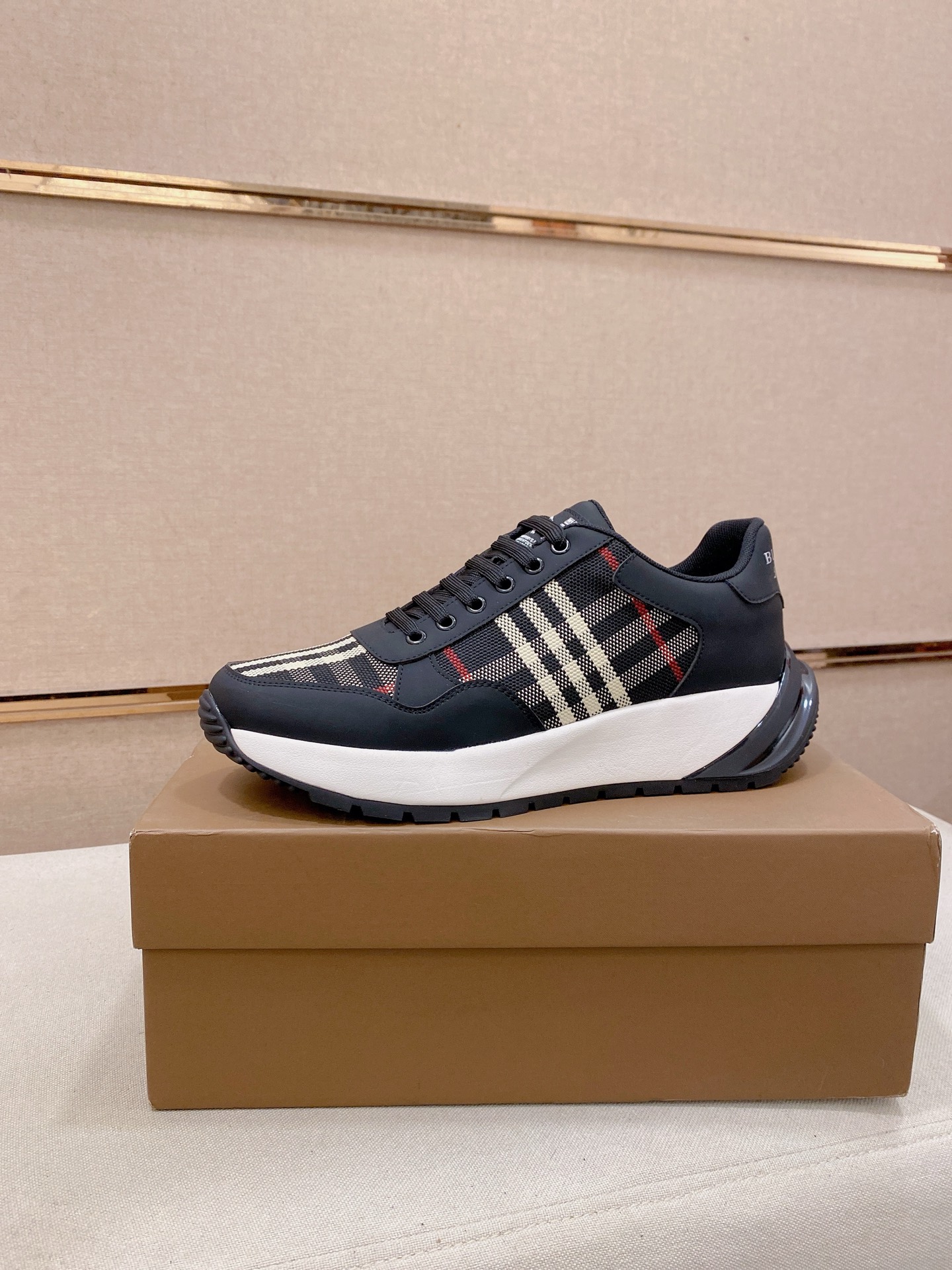 Burberry shoes