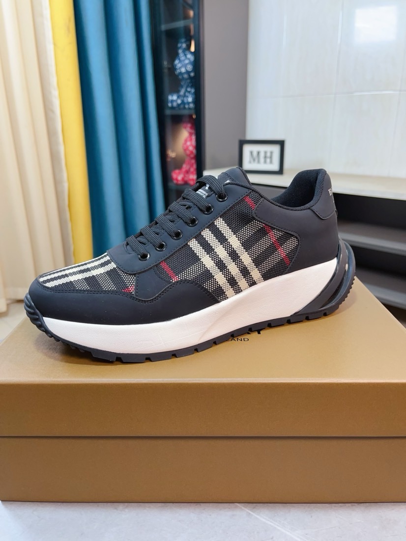 Burberry shoes