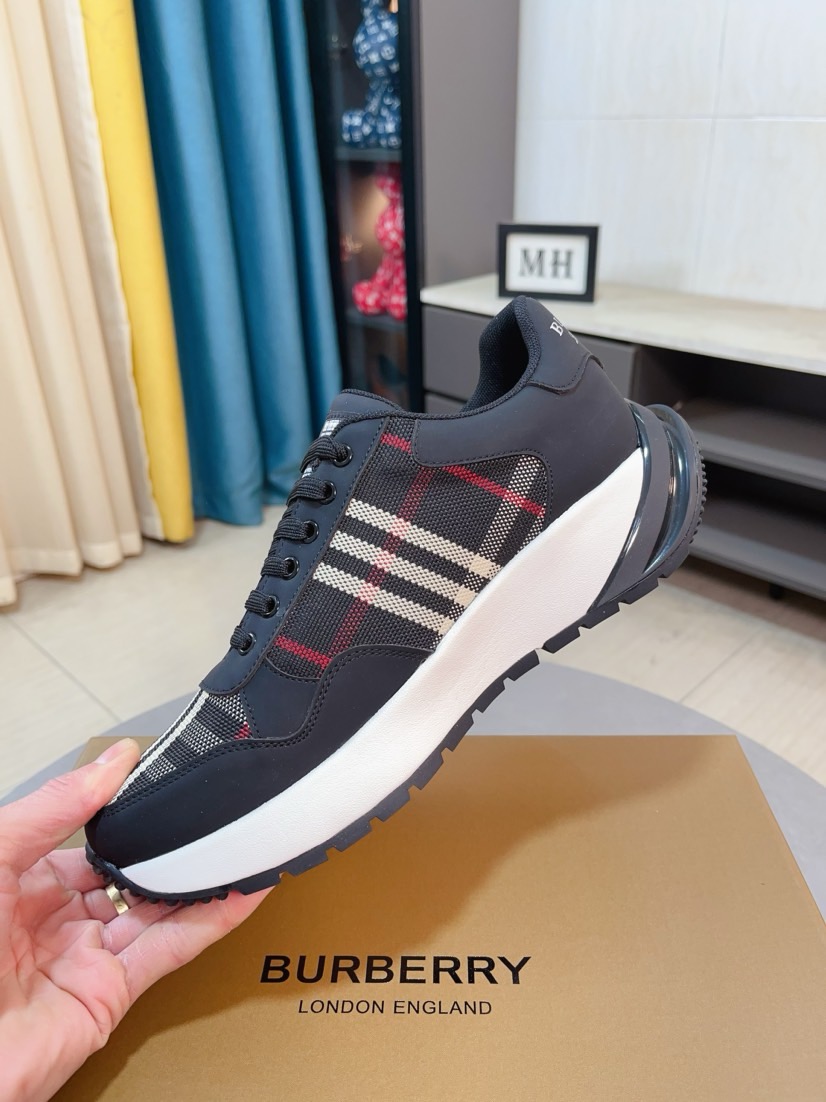 Burberry shoes