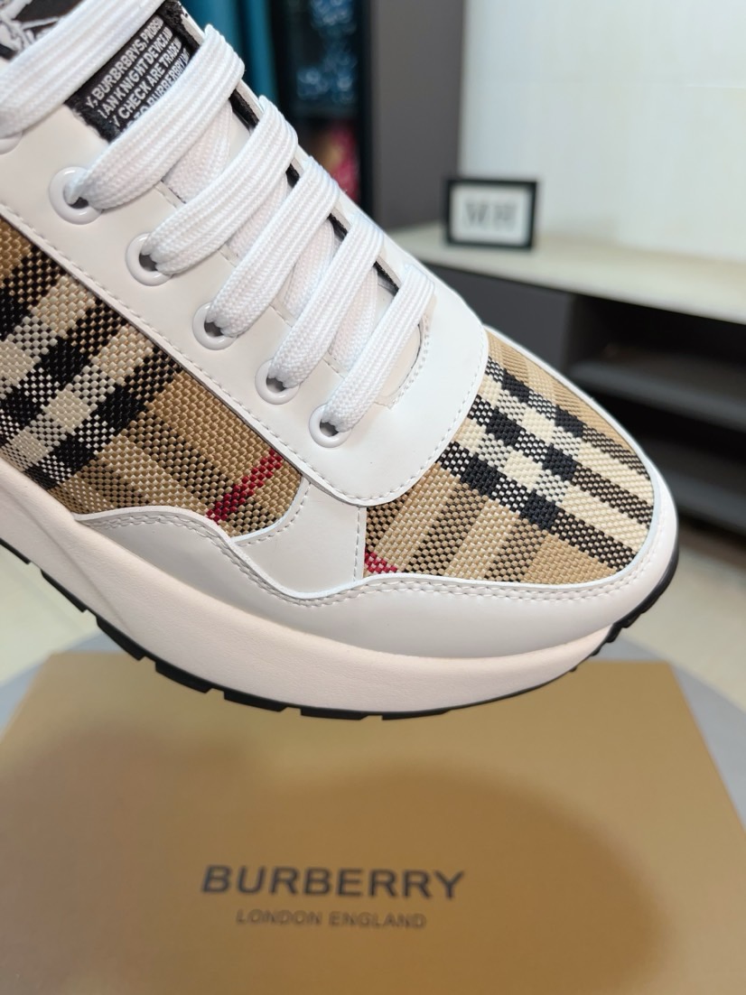 Burberry shoes