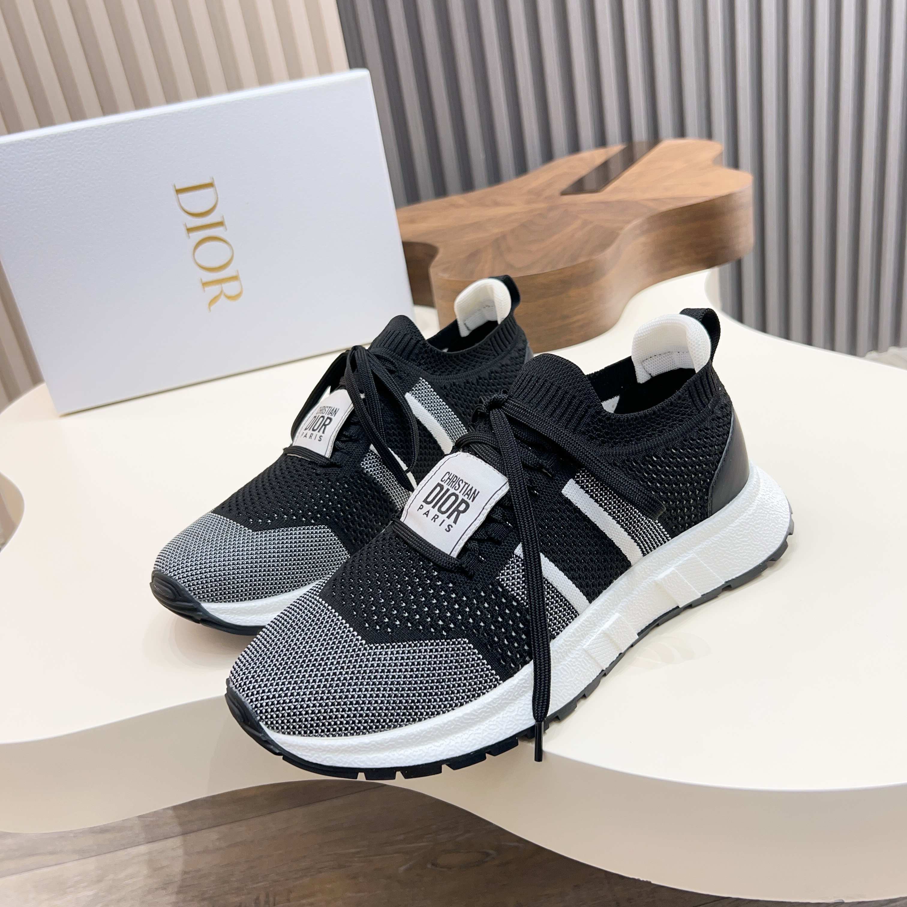 Dior shoes