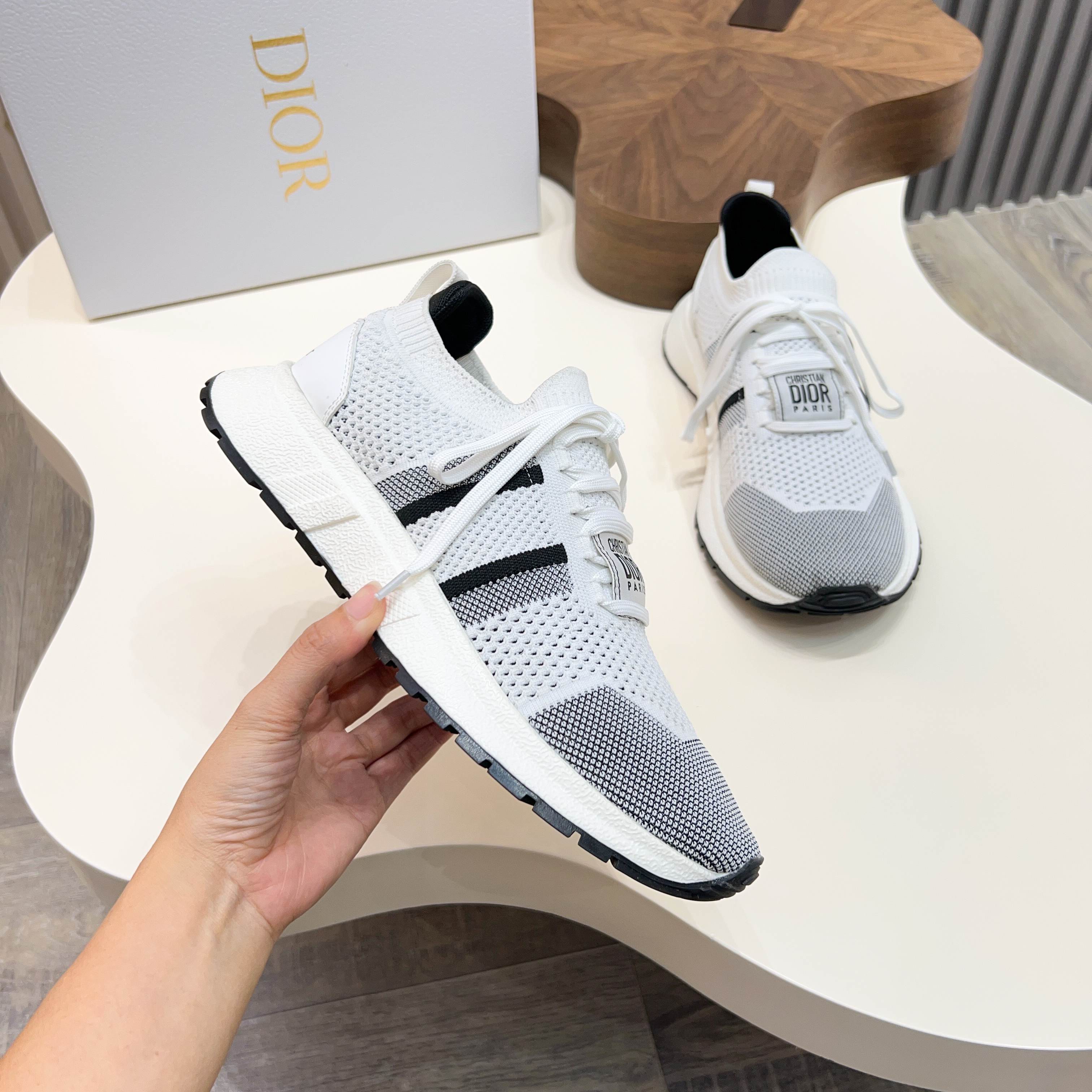 Dior shoes