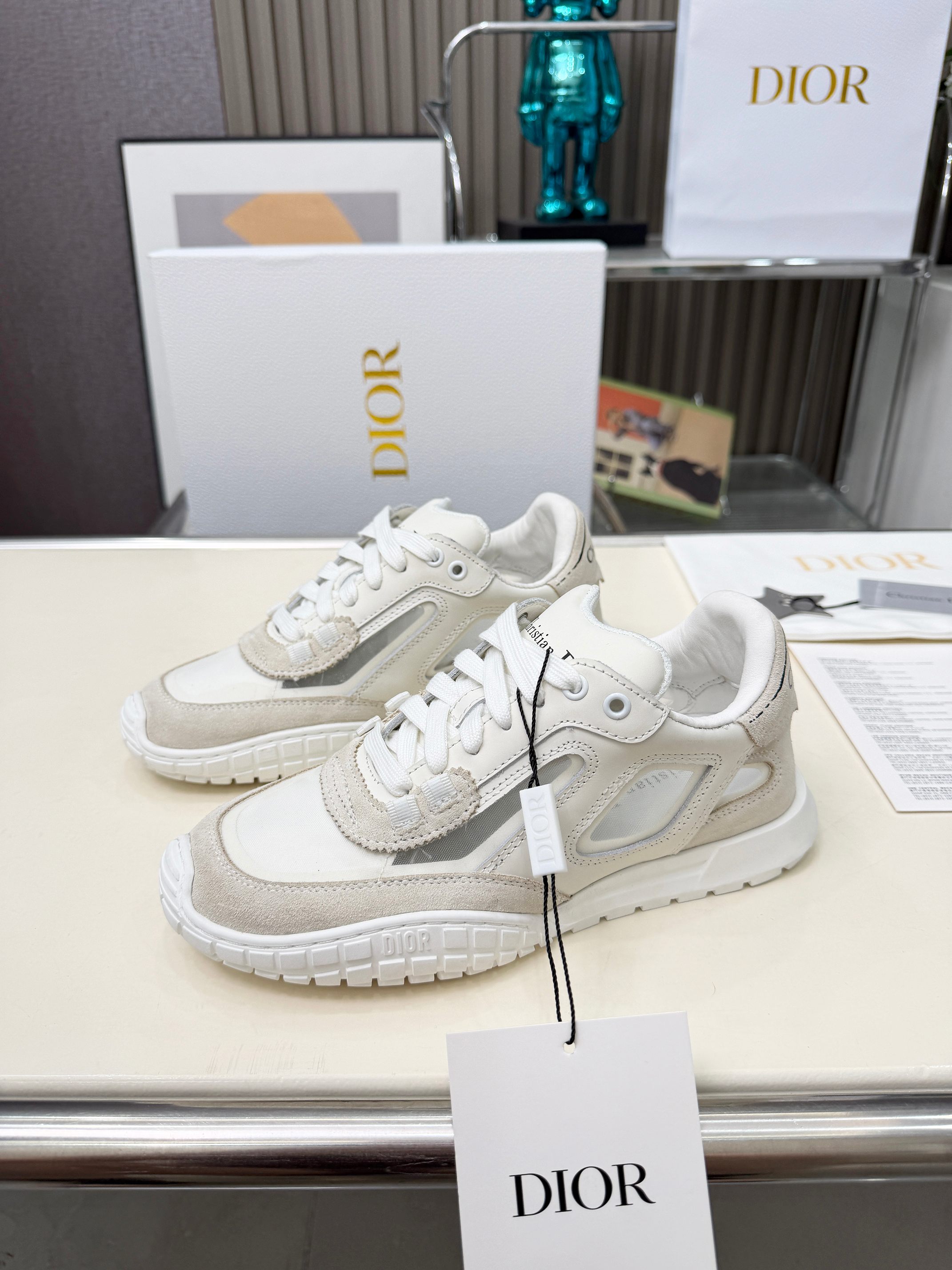 Dior shoes