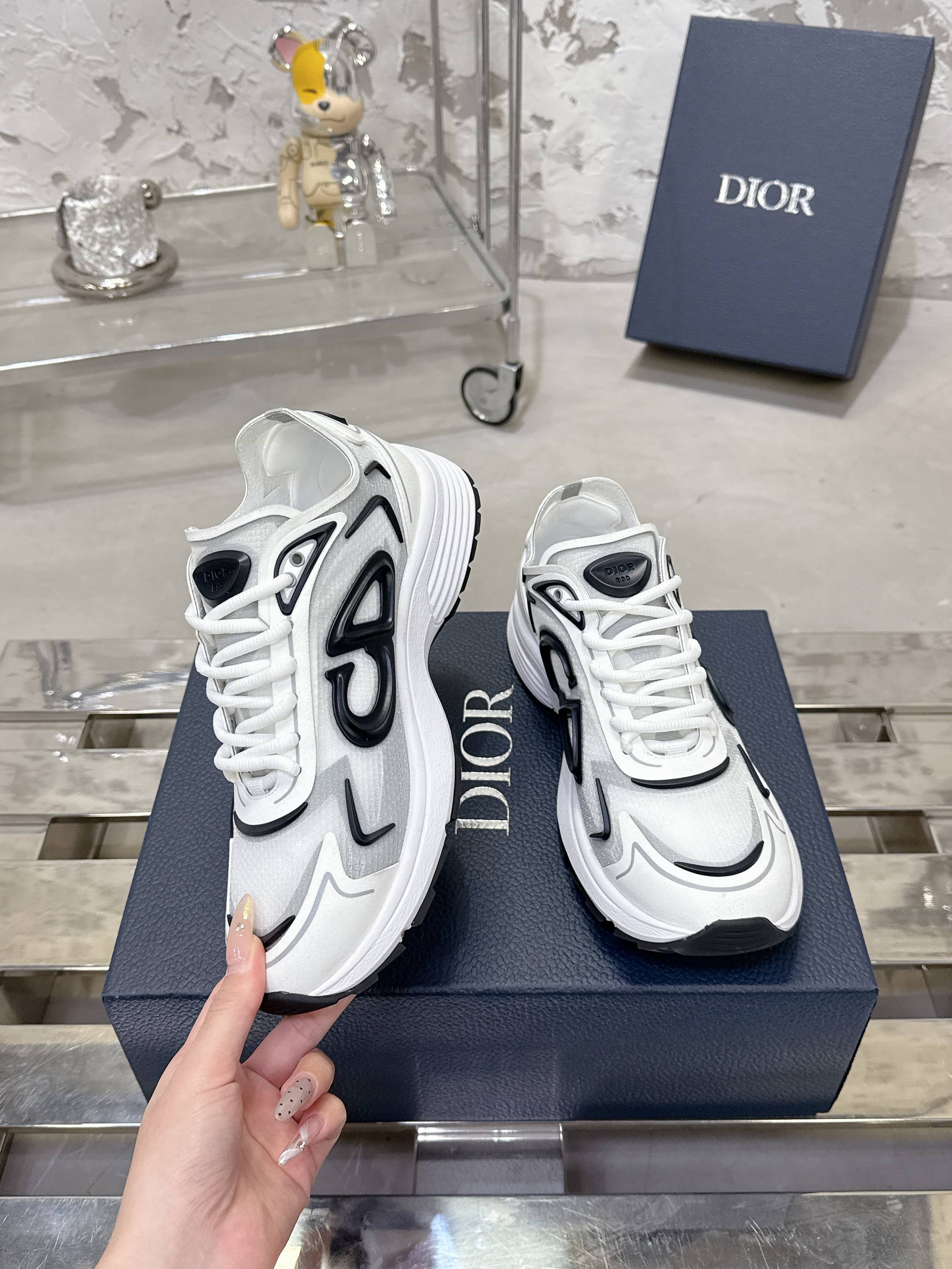 Dior shoes