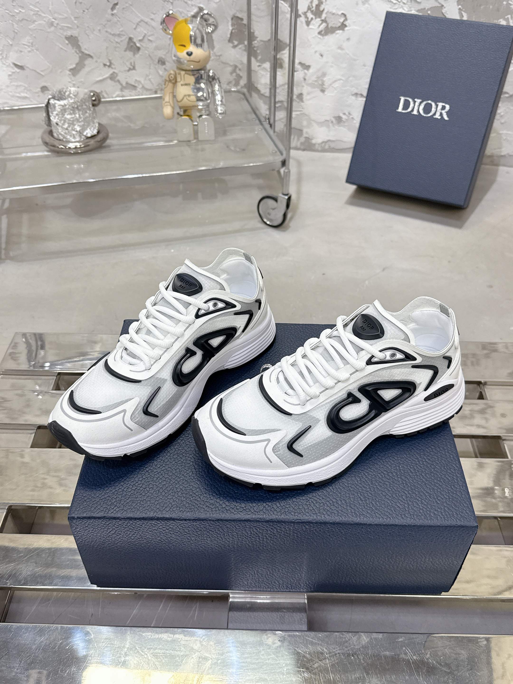 Dior shoes