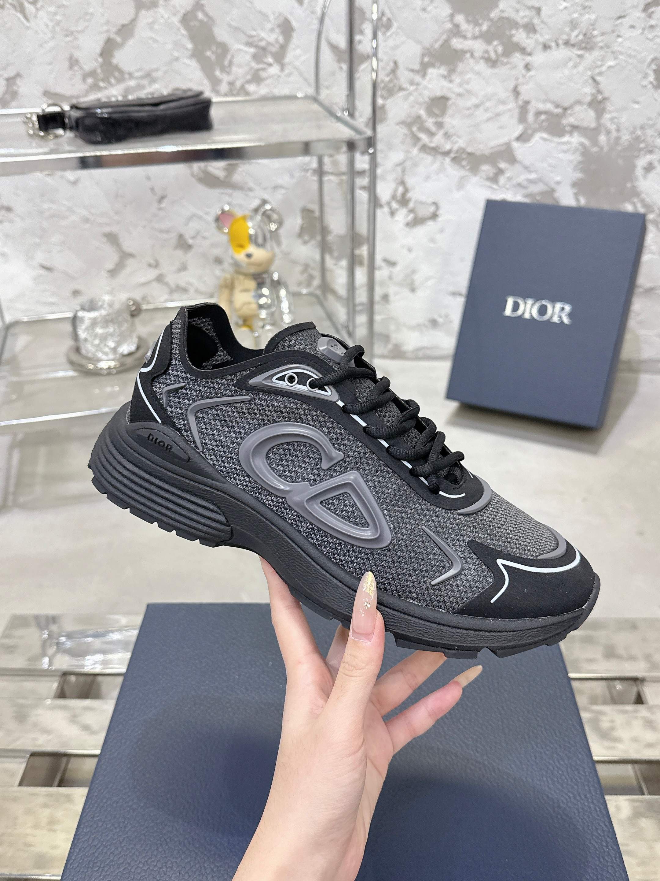 Dior shoes