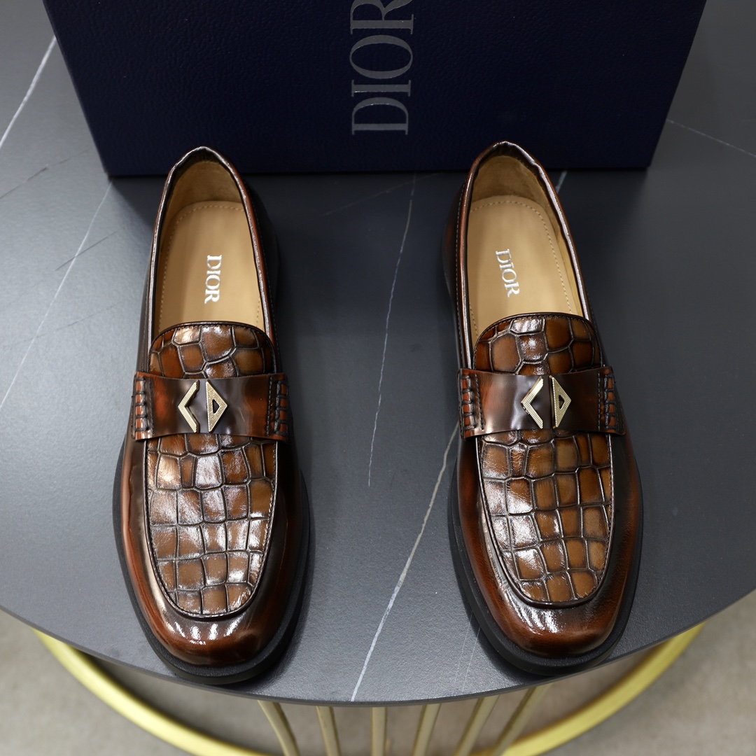 Dior shoes