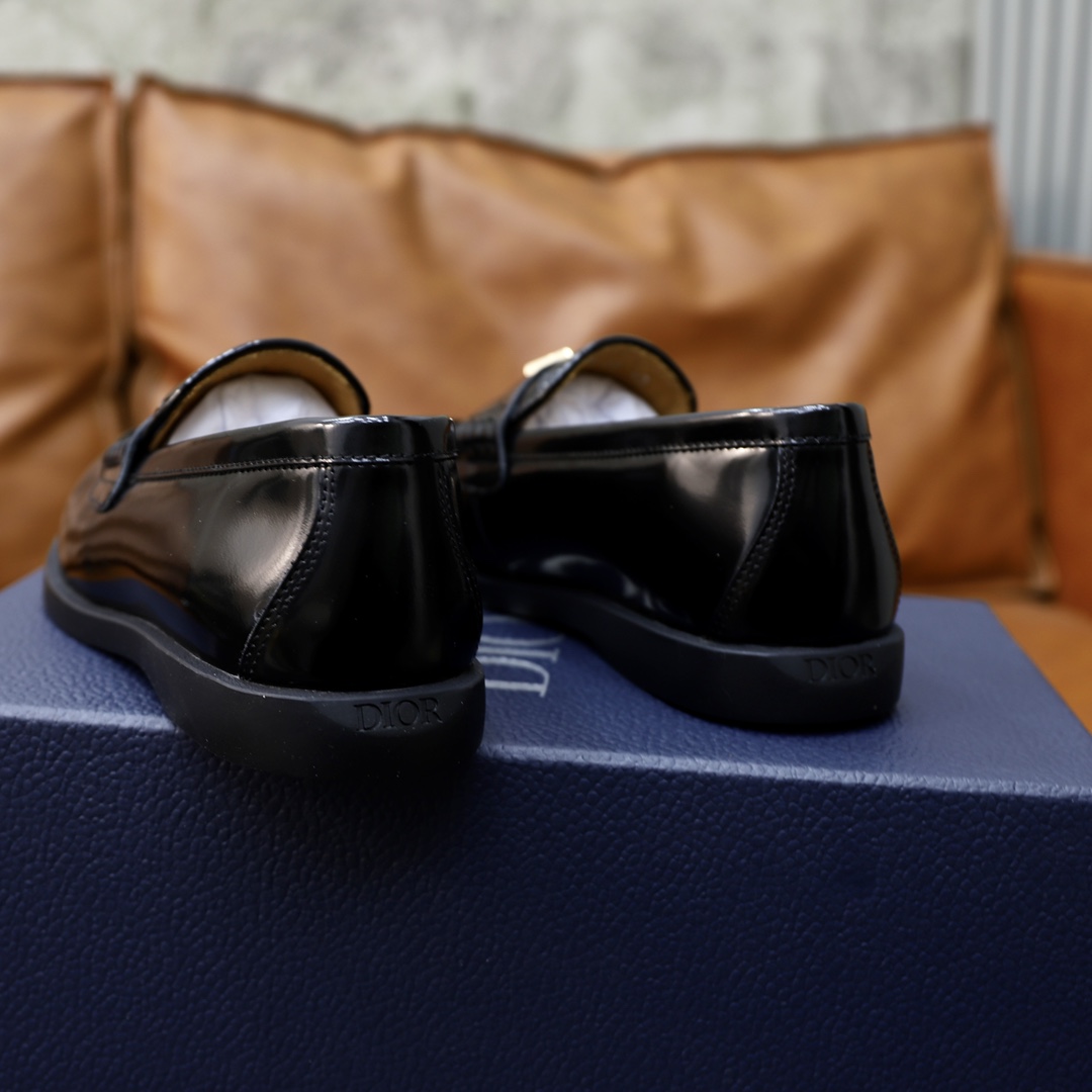 Dior shoes