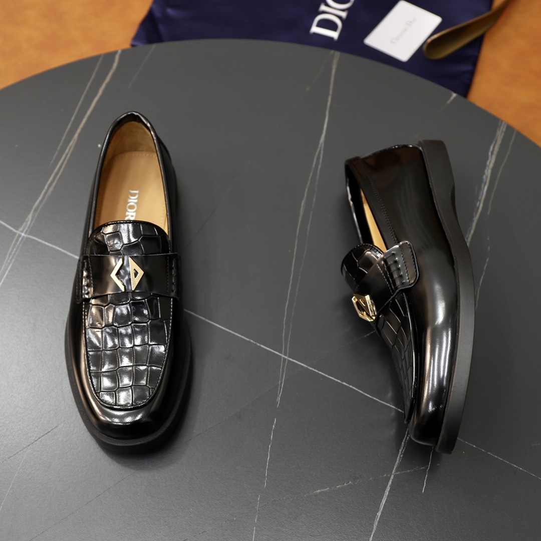 Dior shoes