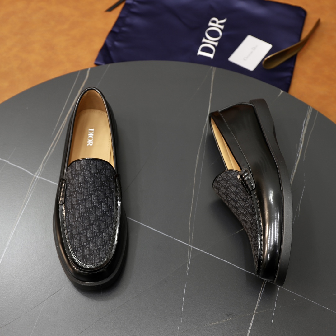 Dior shoes