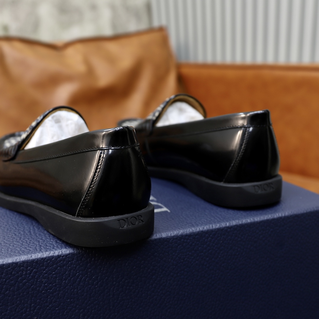 Dior shoes