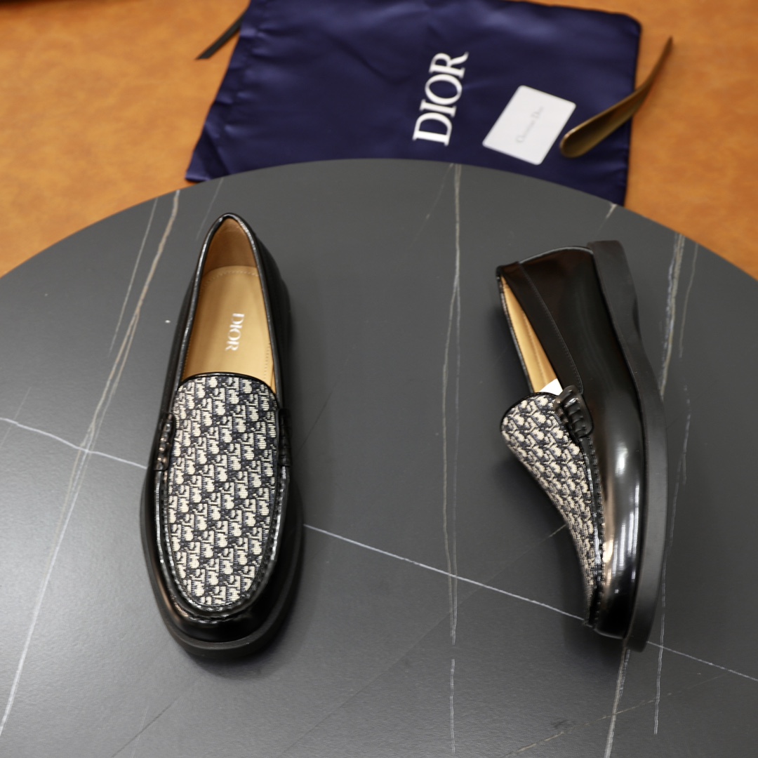 Dior shoes