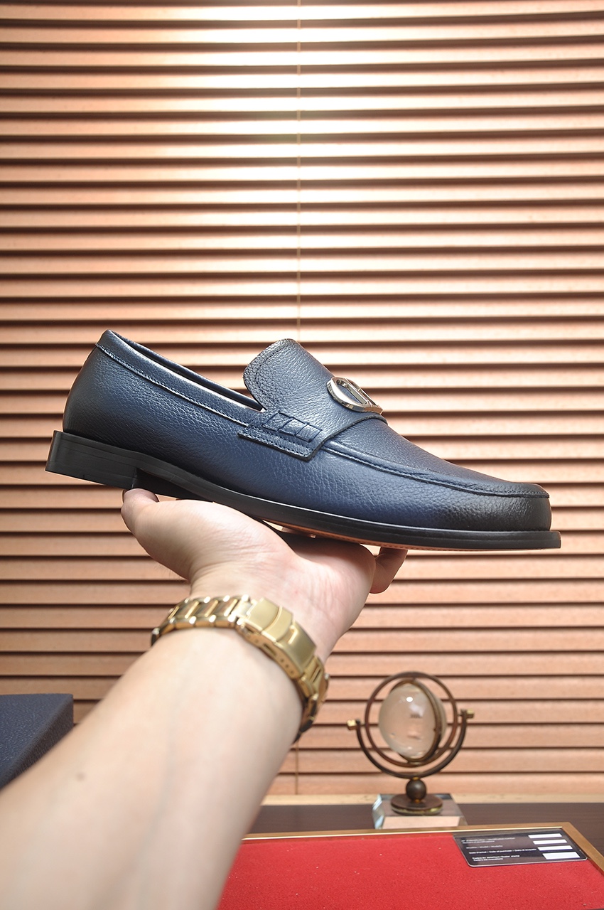 Dior shoes