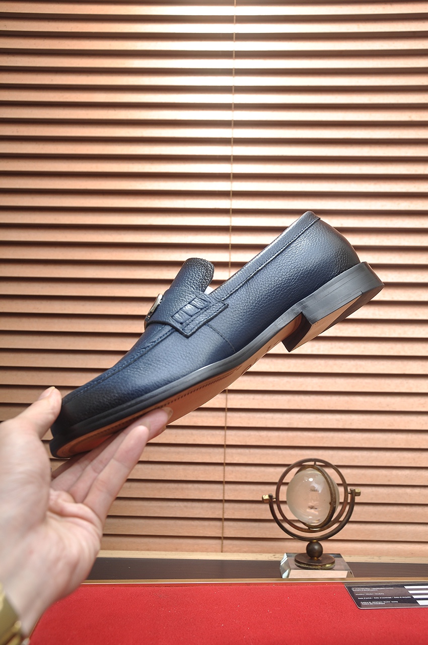 Dior shoes