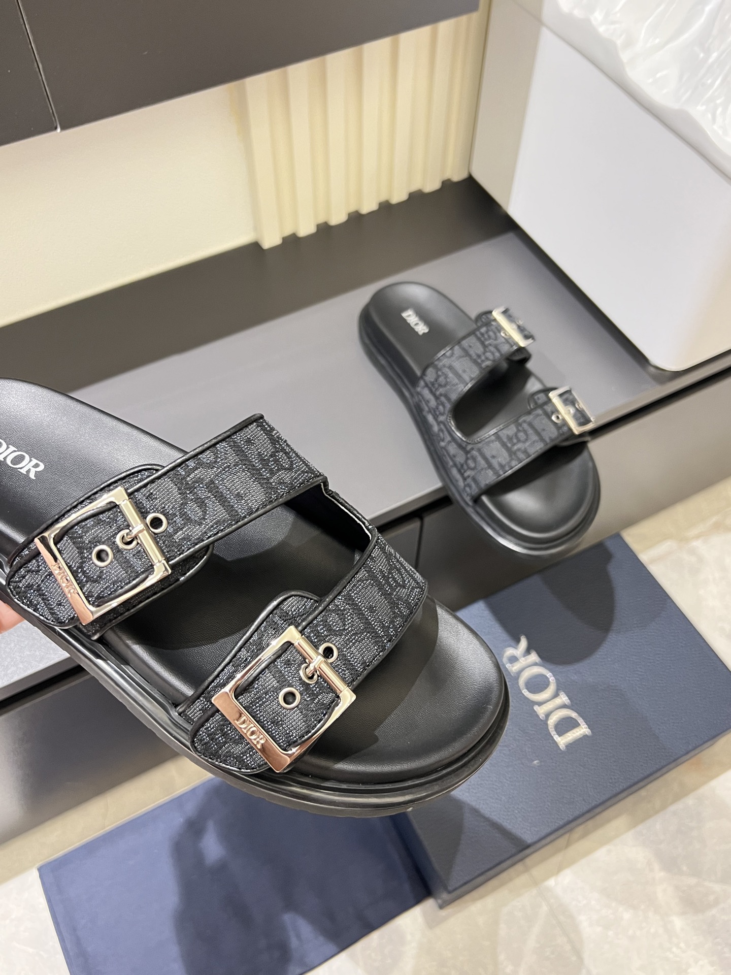 Dior shoes