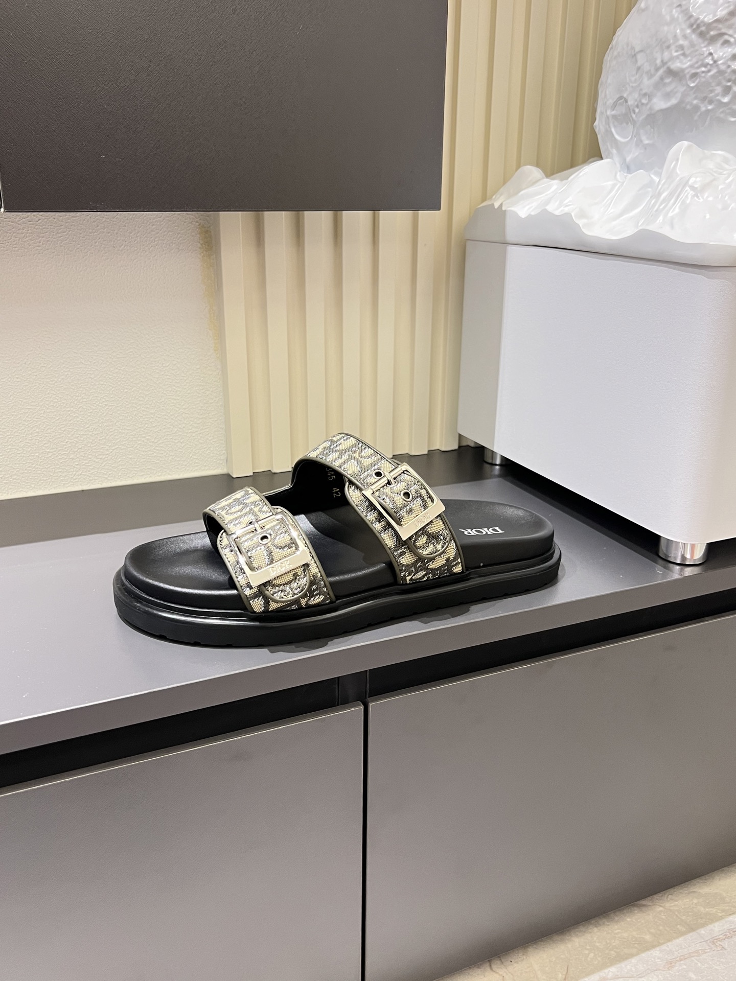 Dior shoes