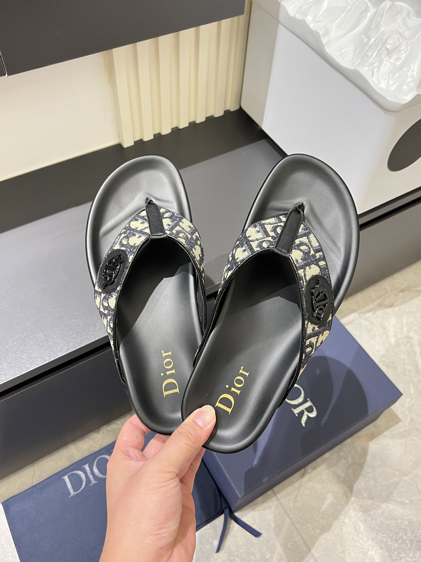 Dior shoes