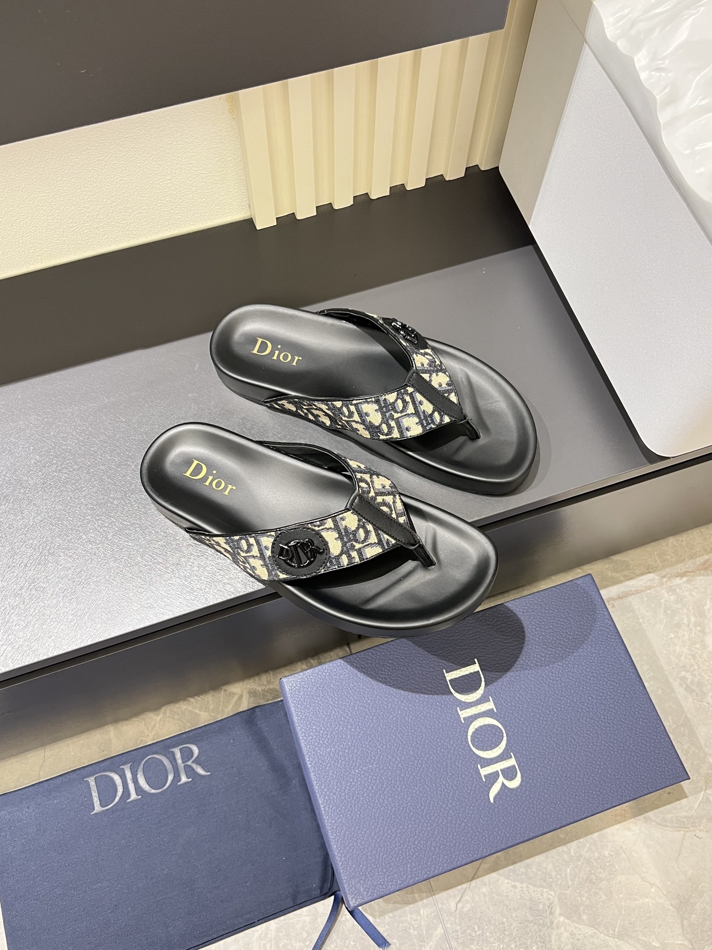 Dior shoes