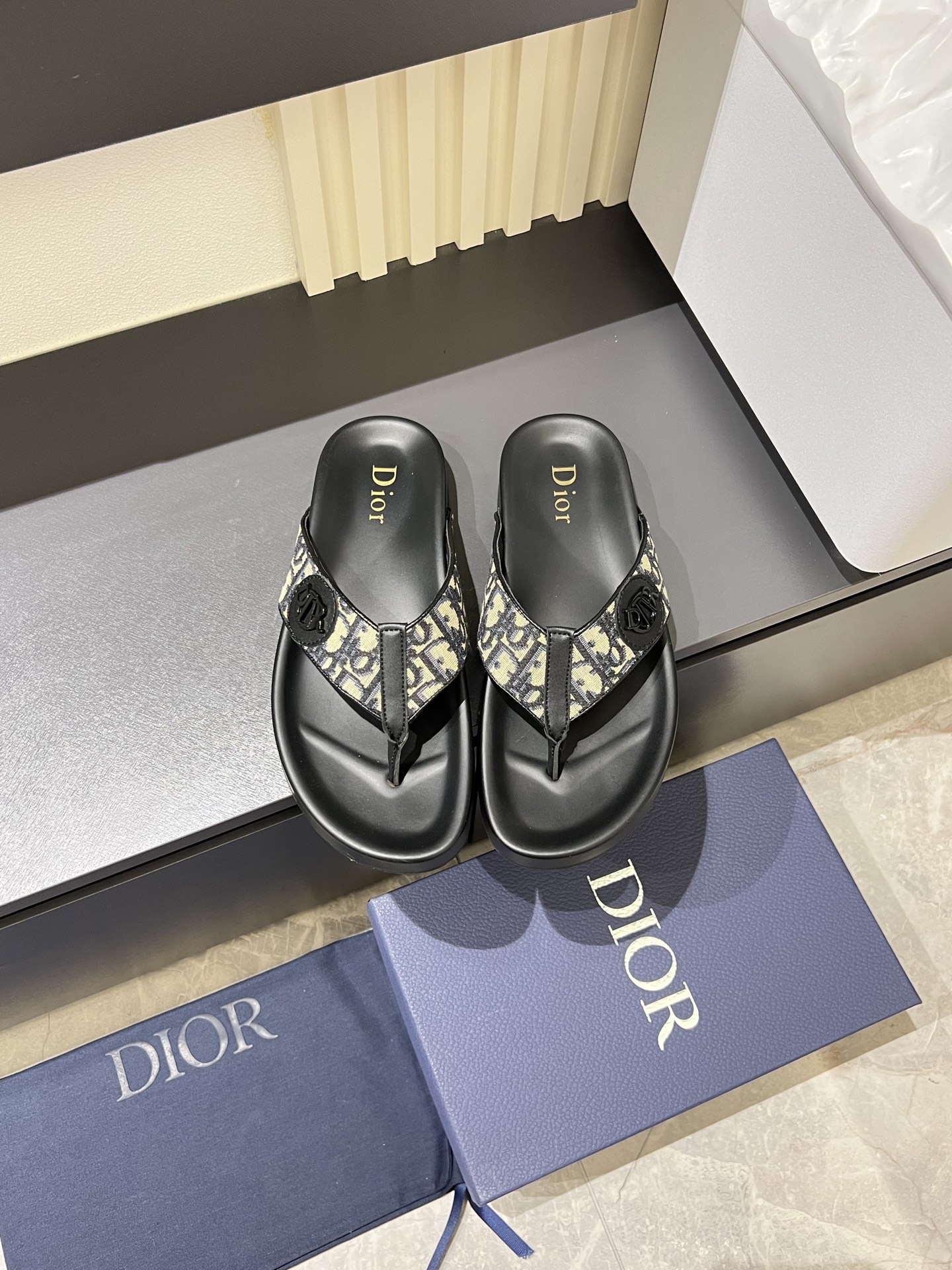 Dior shoes