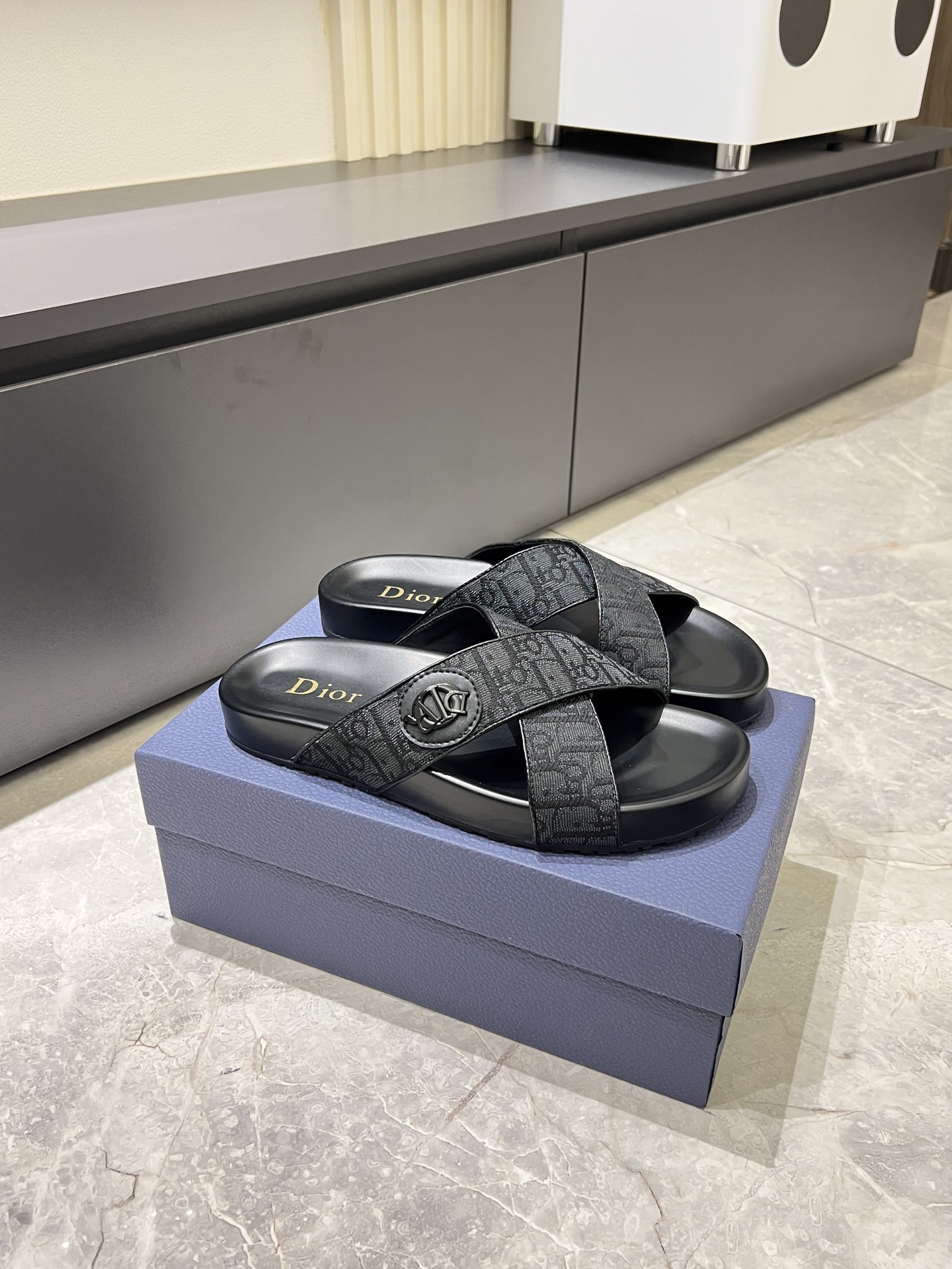 Dior shoes