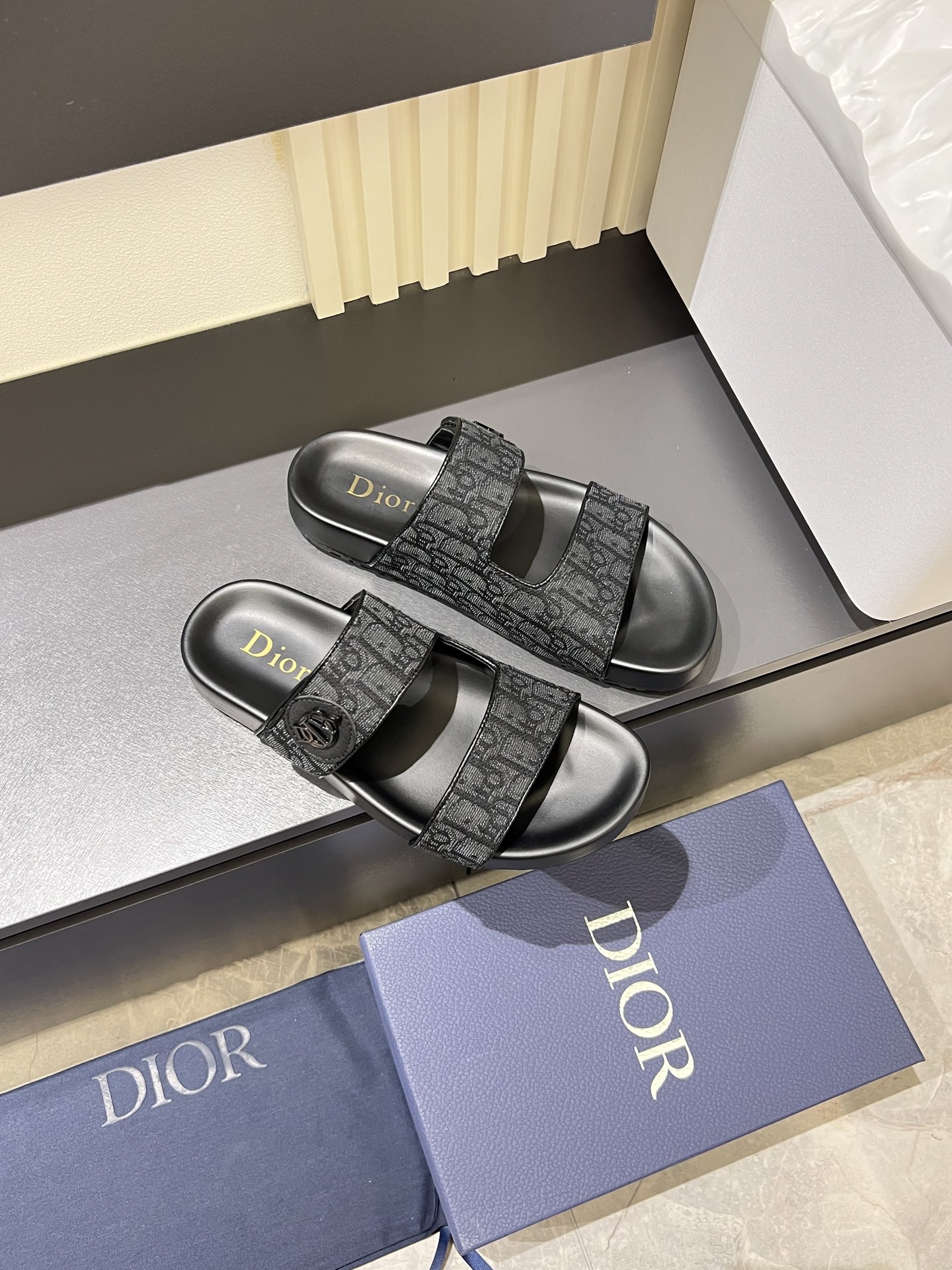 Dior shoes
