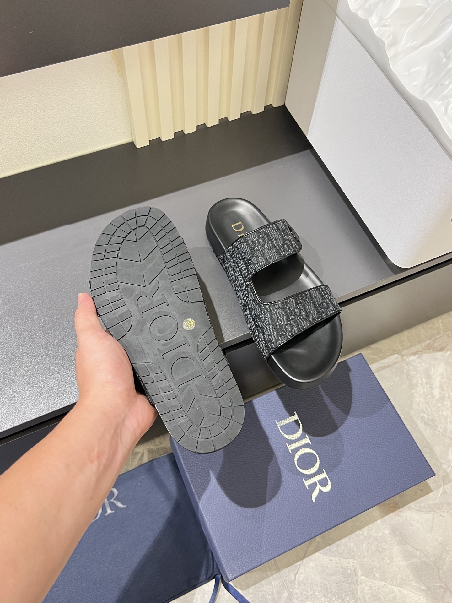 Dior shoes