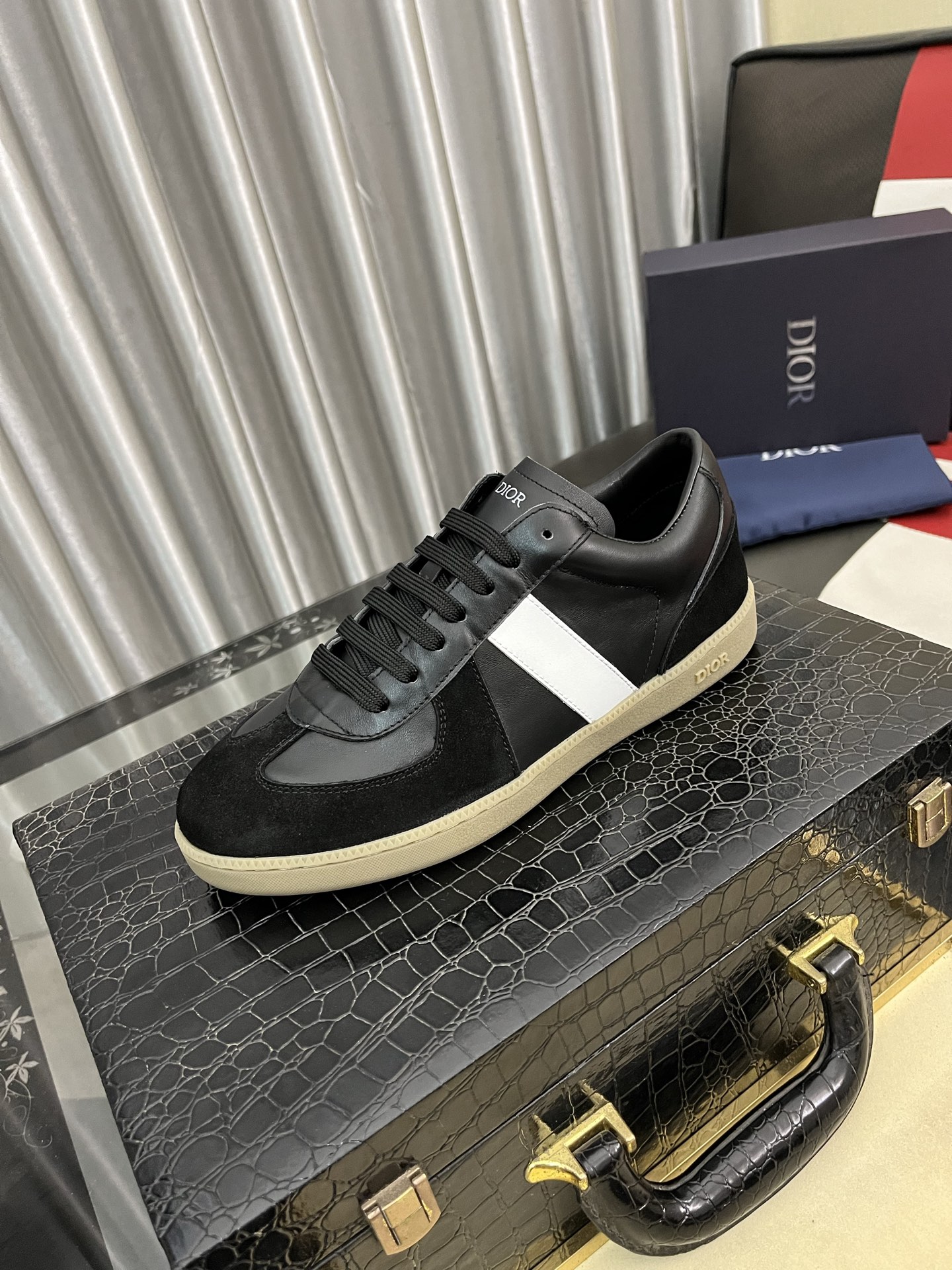 Dior shoes