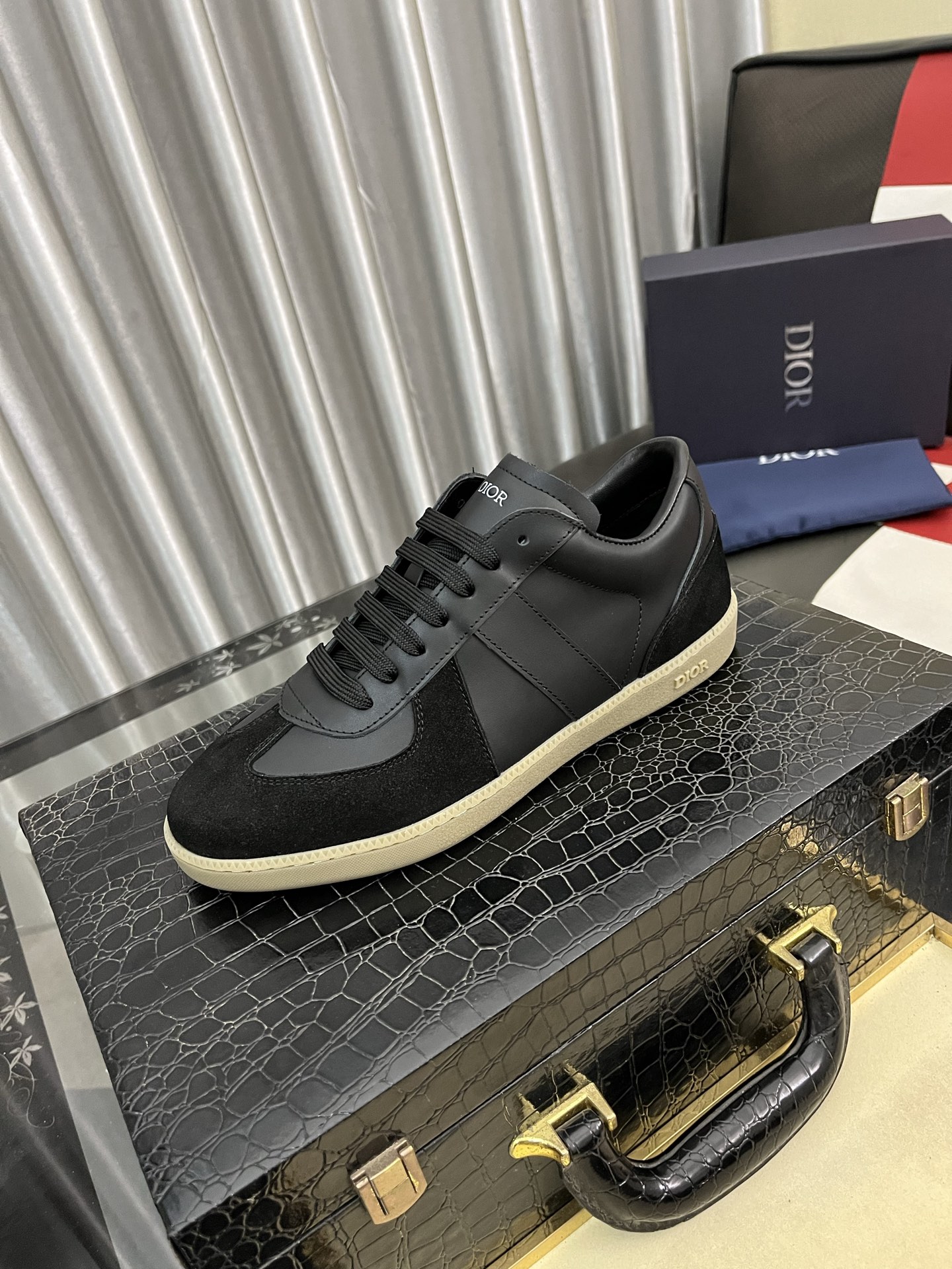 Dior shoes