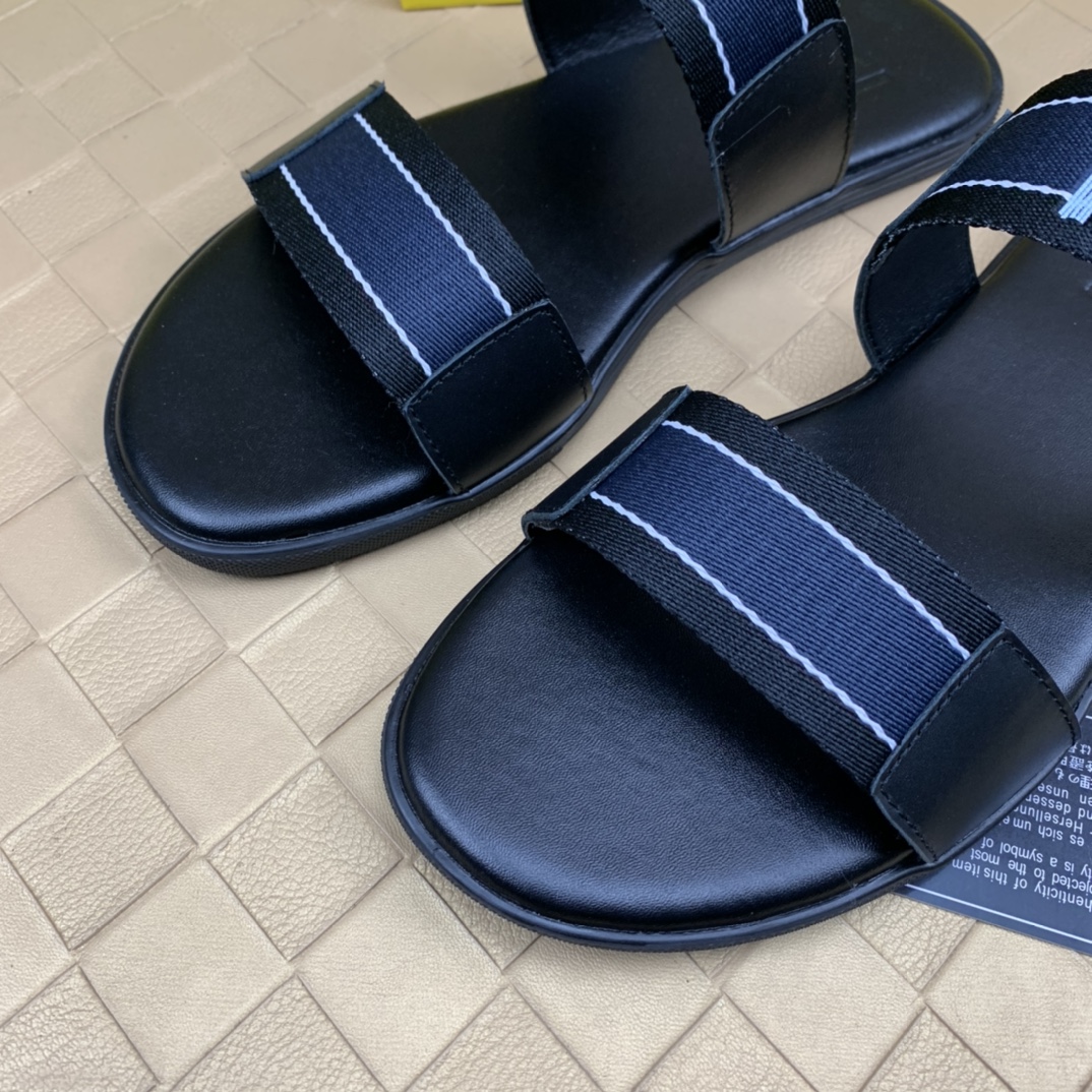 Fendi shoes