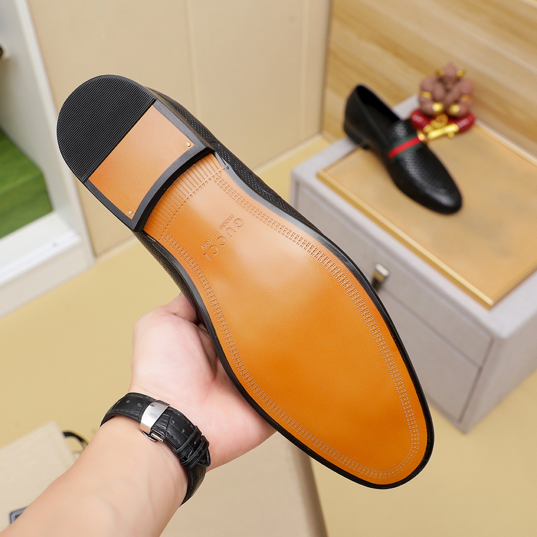 Gucci shoes