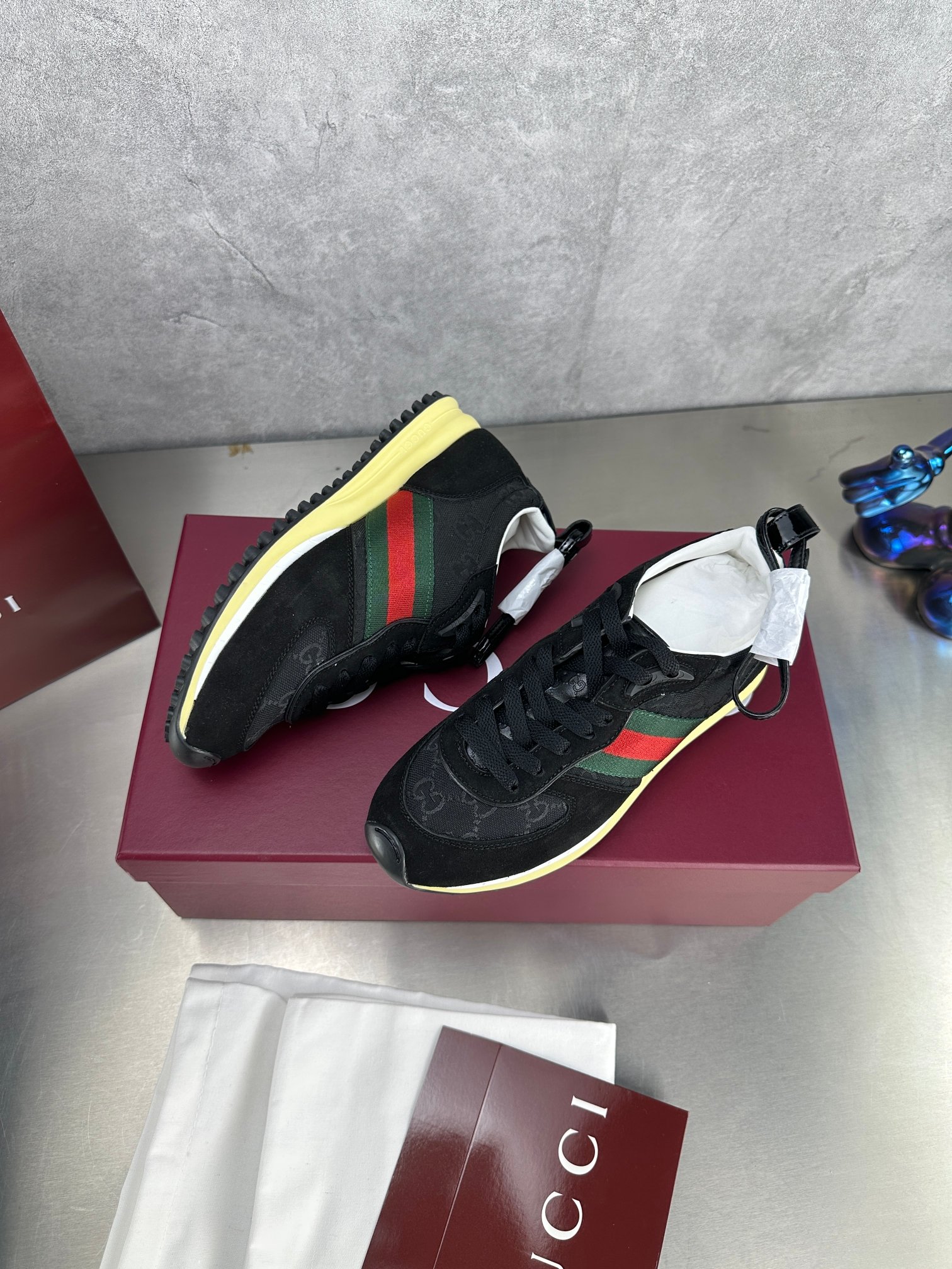 Gucci shoes