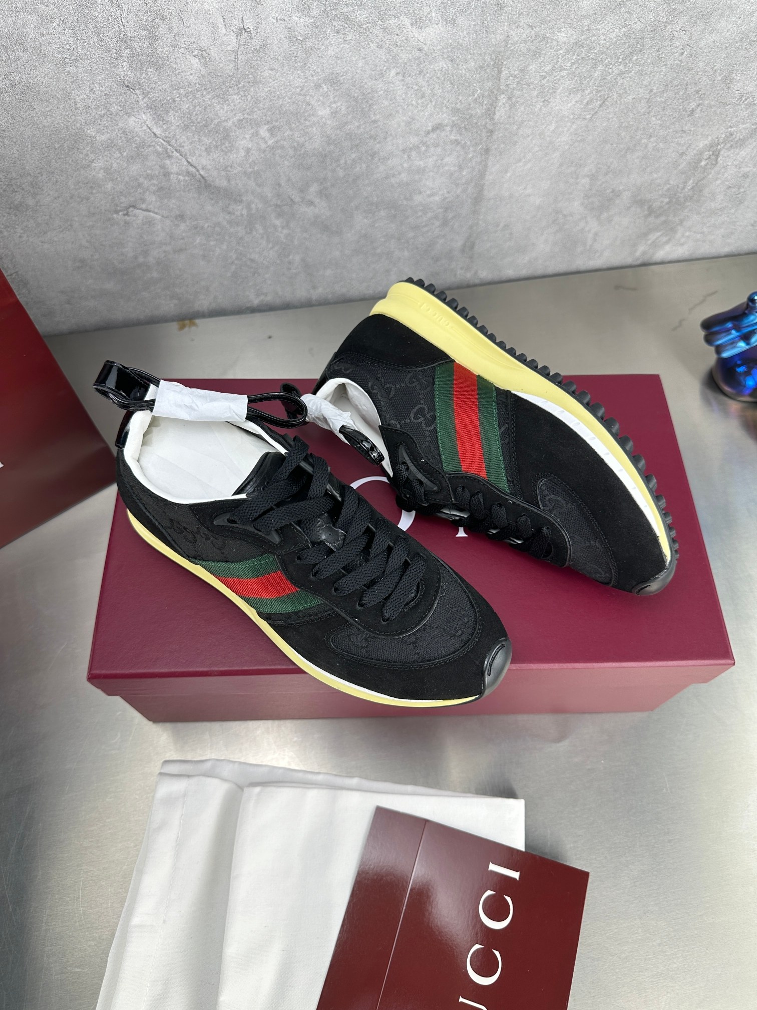 Gucci shoes