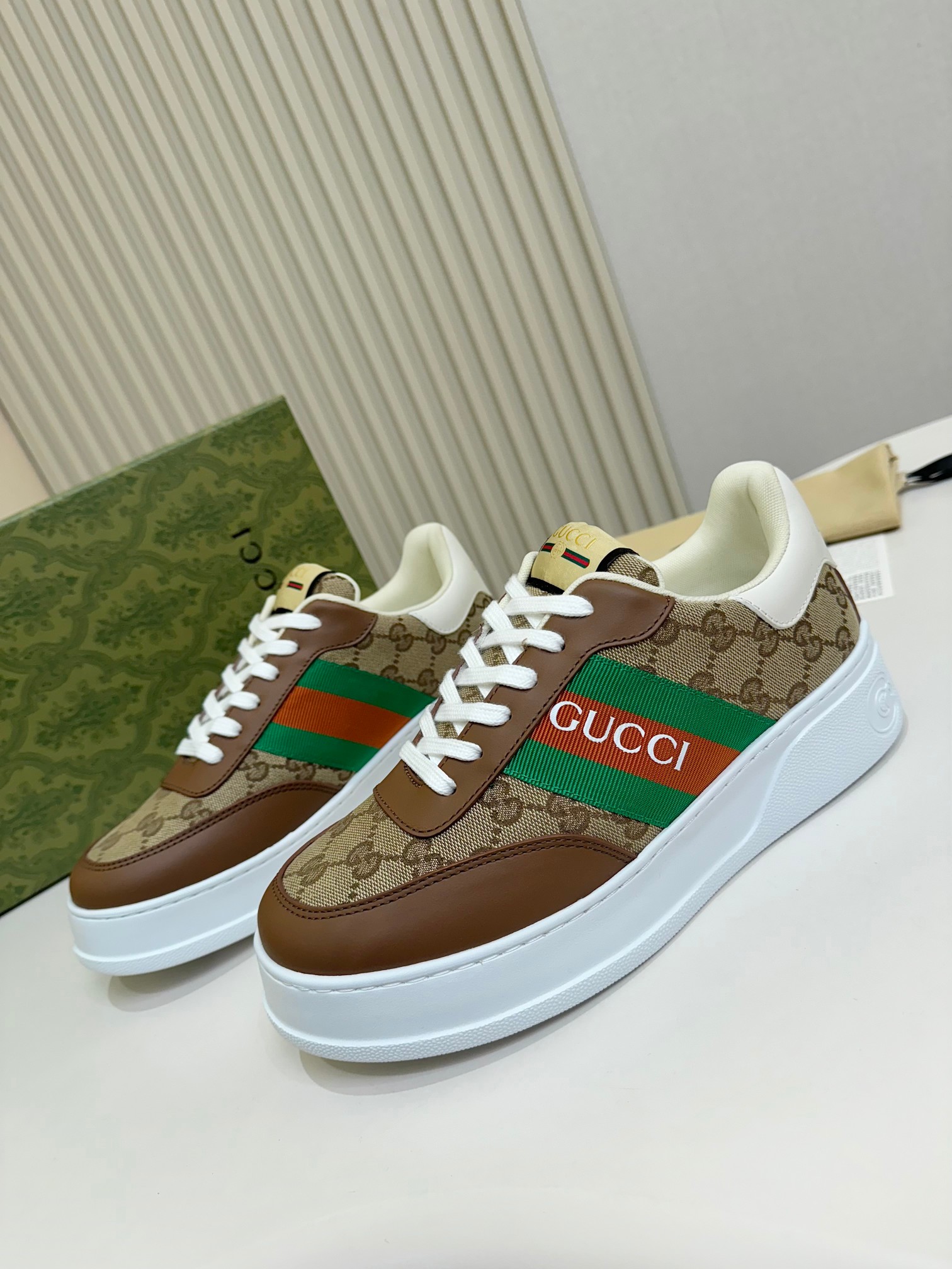 Gucci shoes