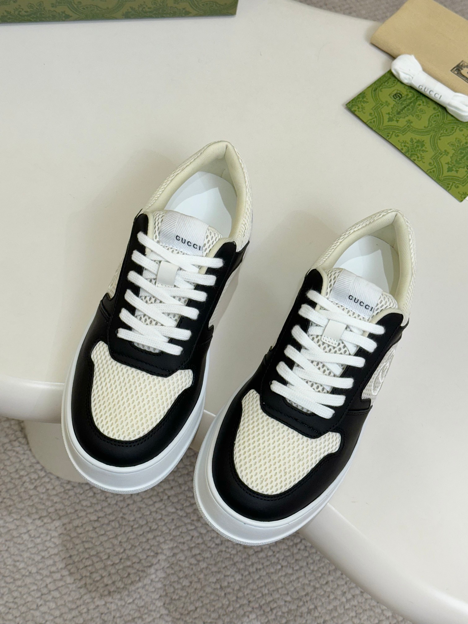 Gucci shoes