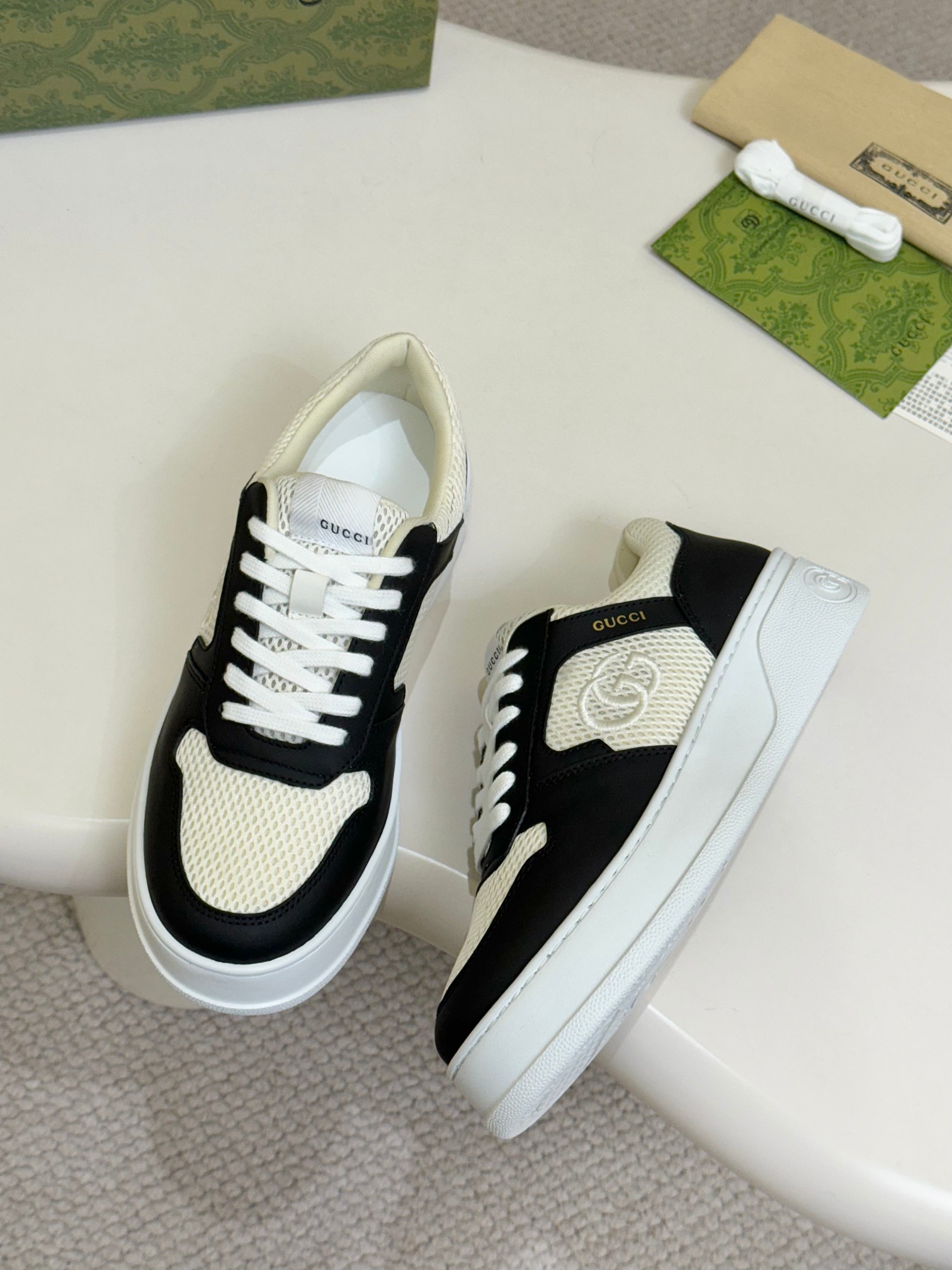 Gucci shoes