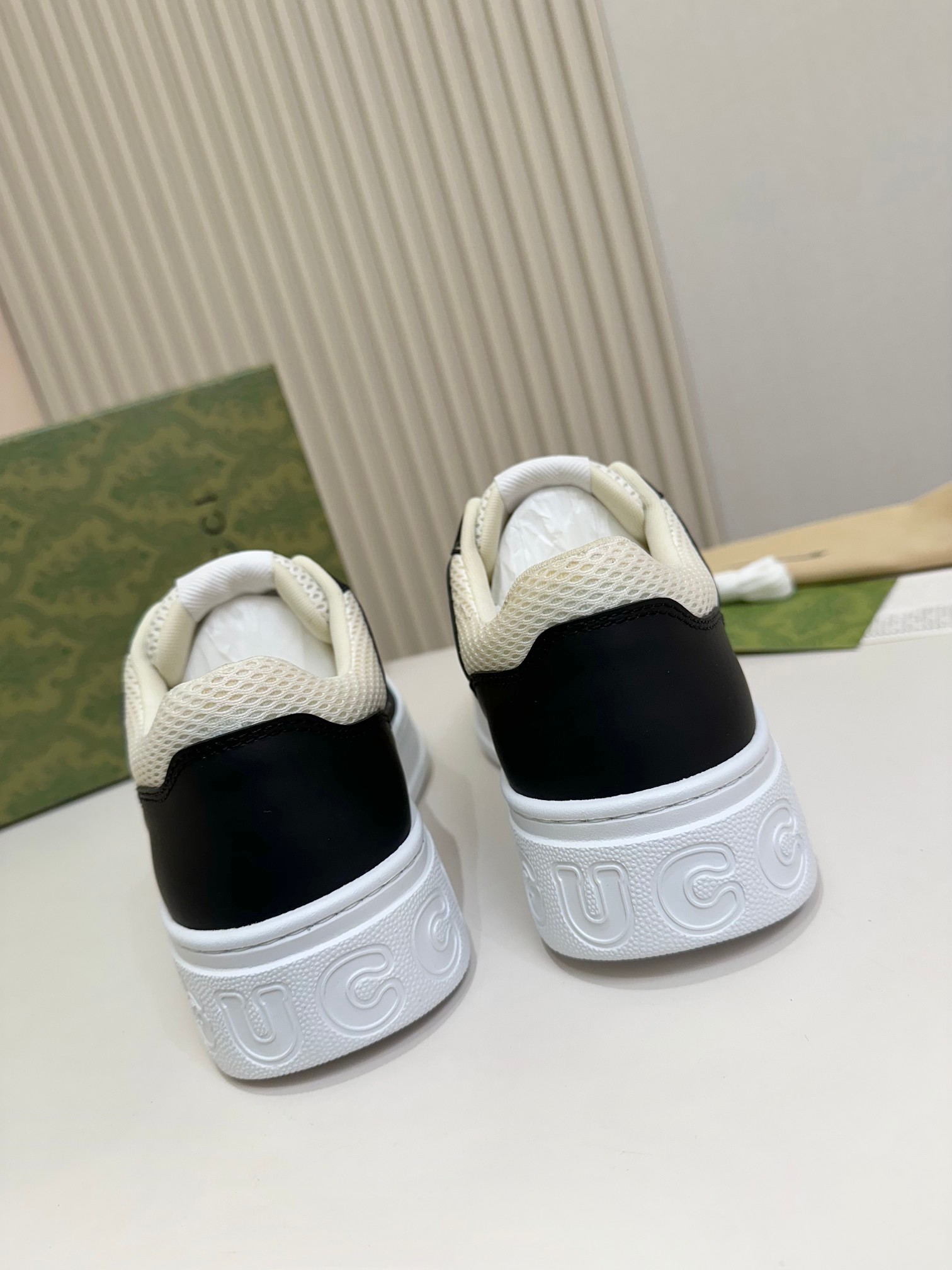Gucci shoes