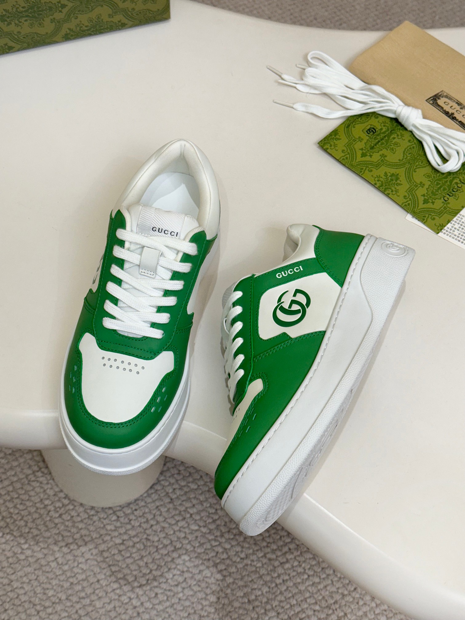 Gucci shoes