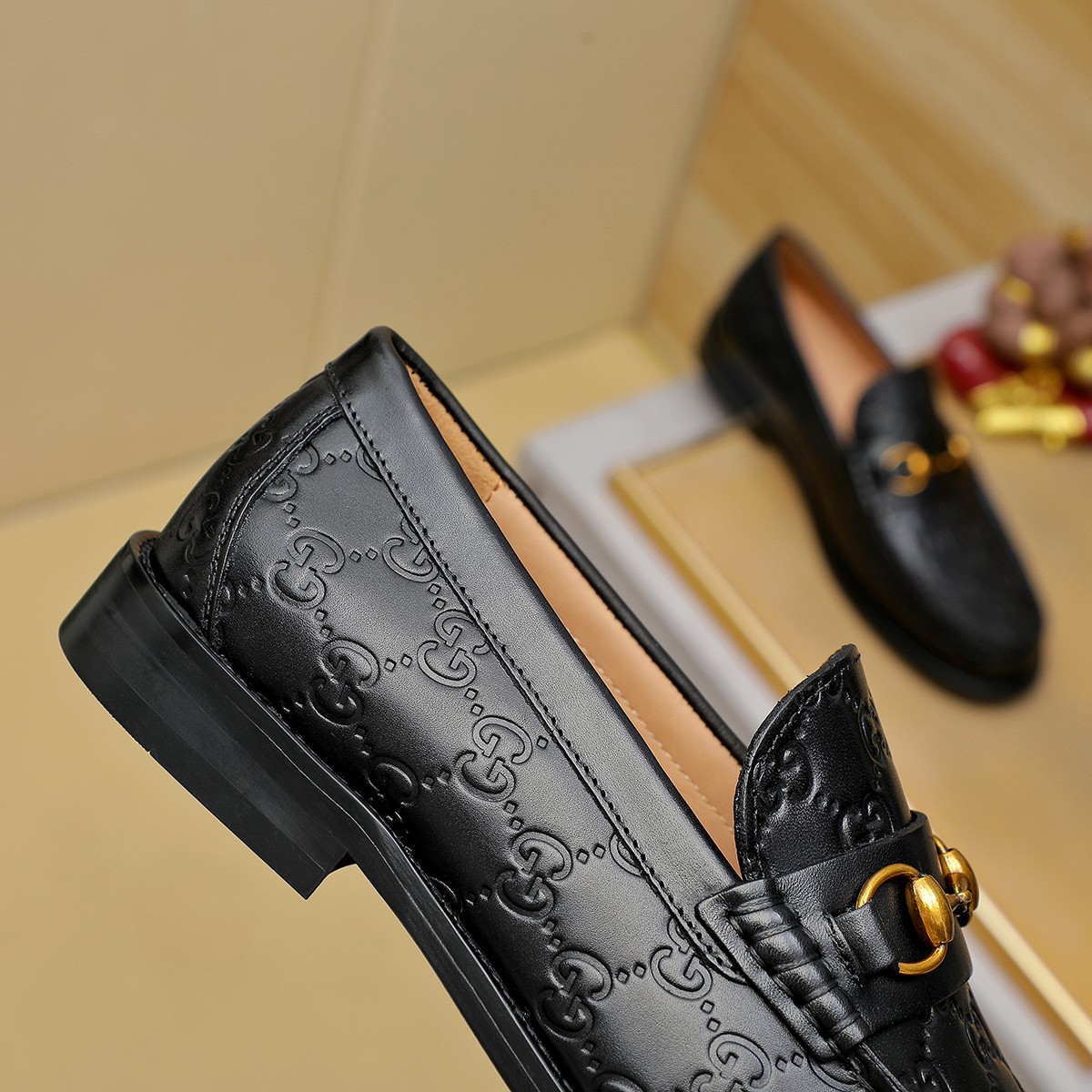 Gucci shoes