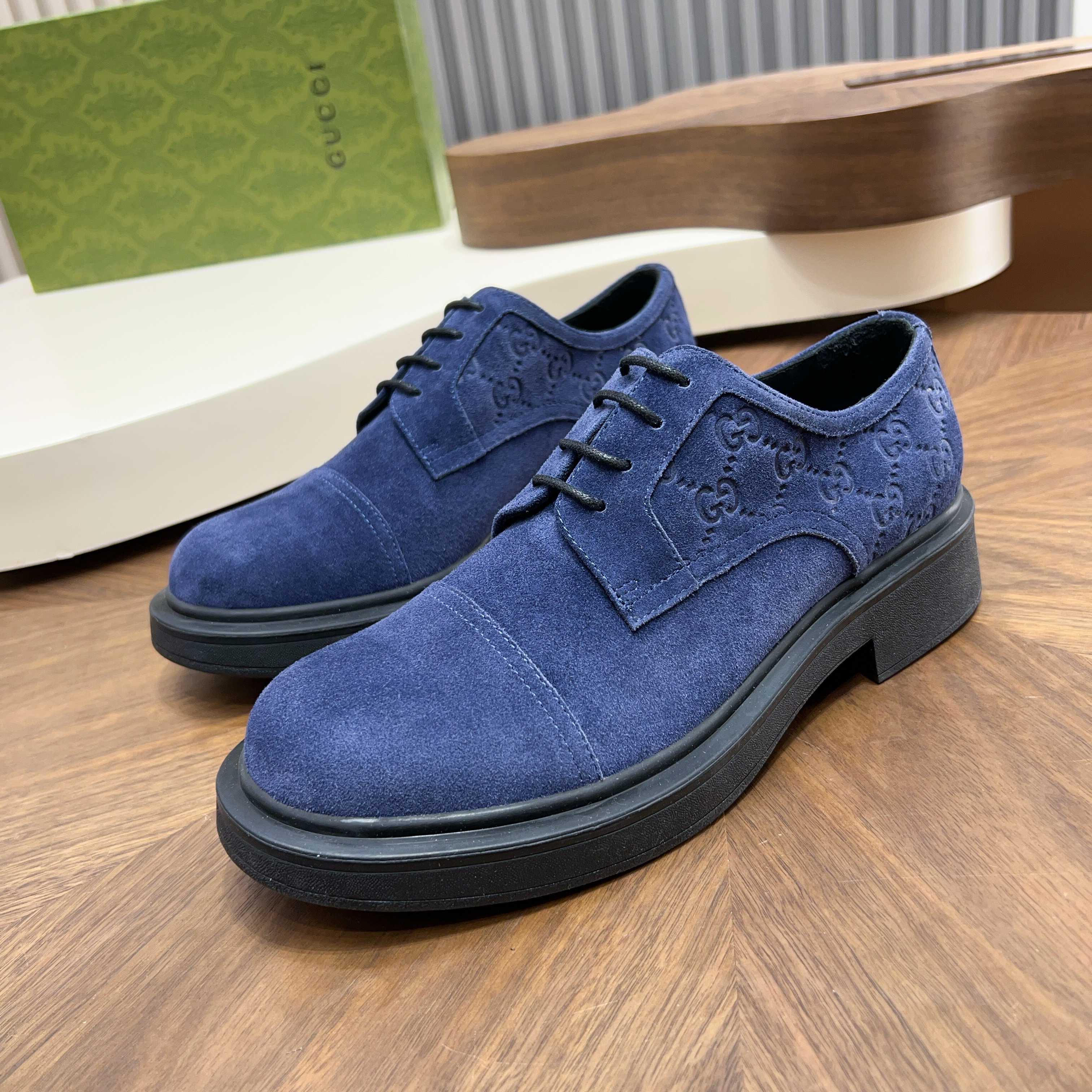 Gucci shoes