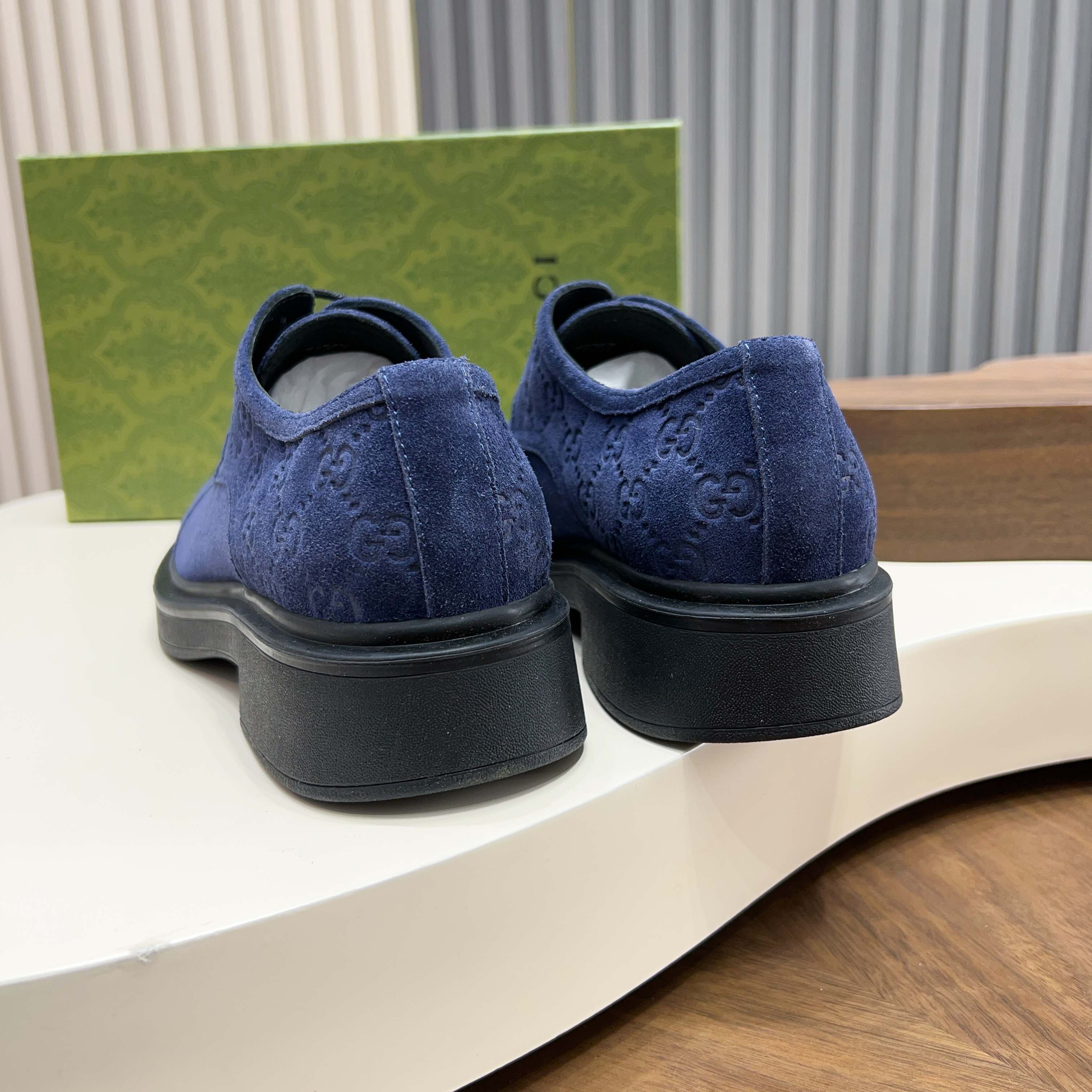 Gucci shoes