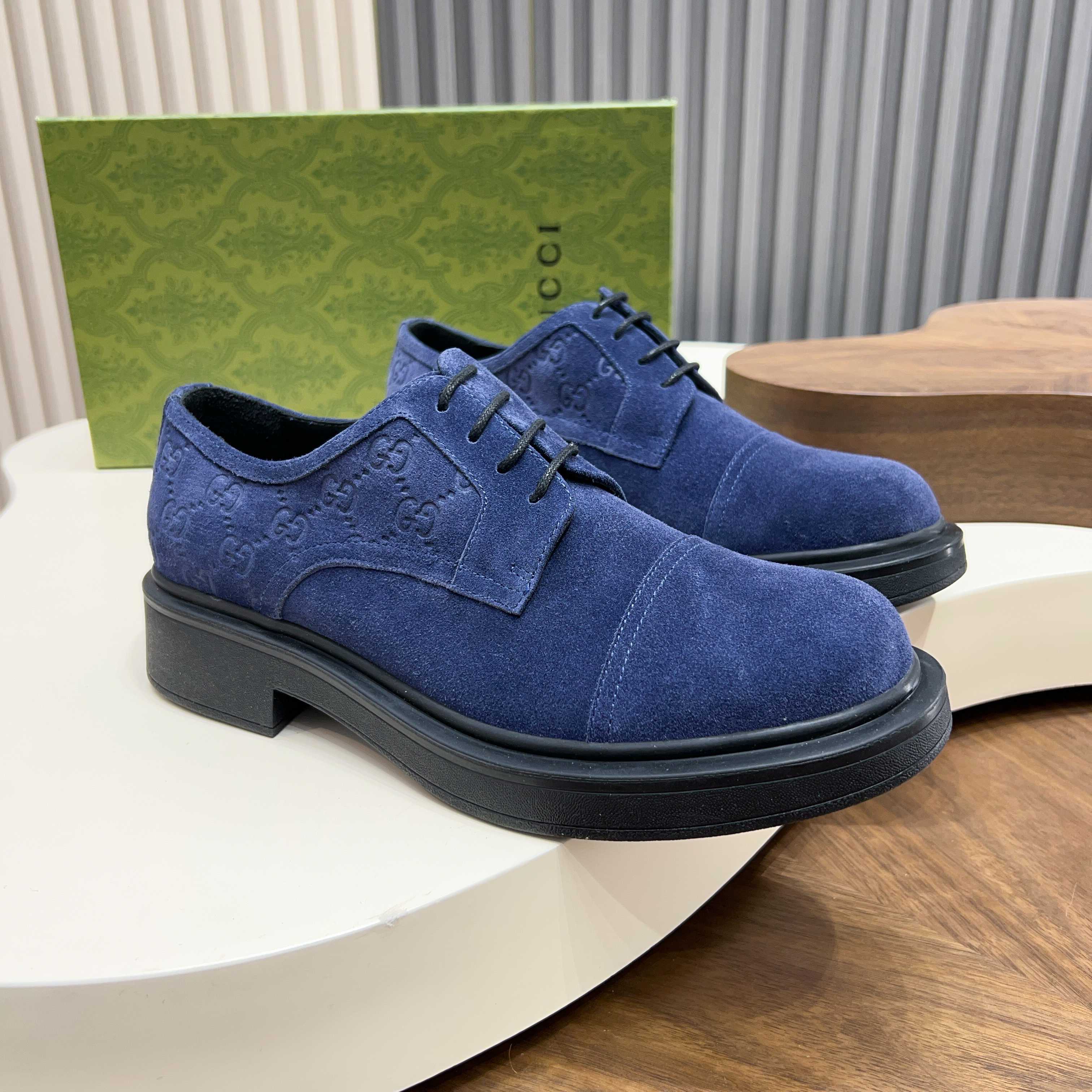 Gucci shoes