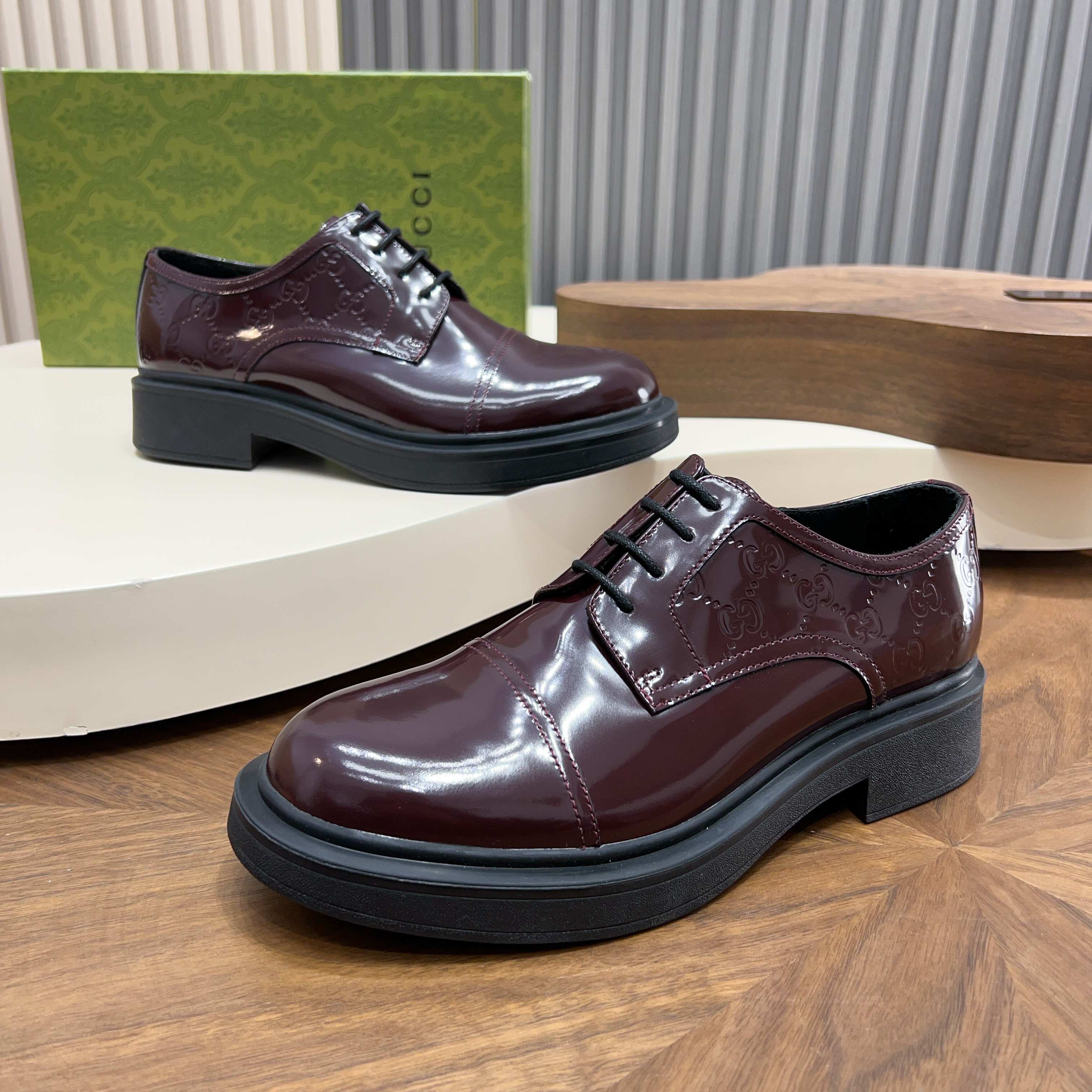Gucci shoes