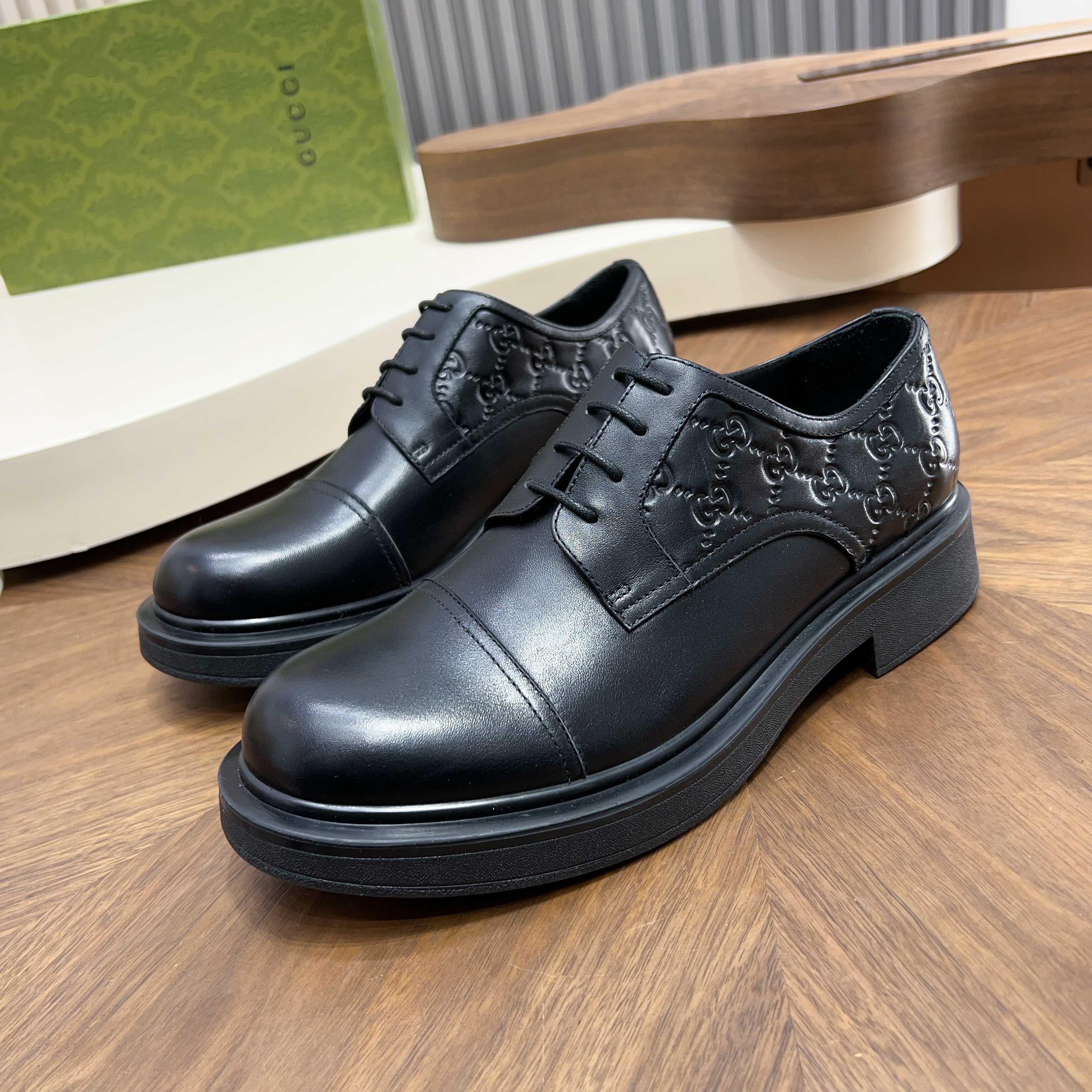 Gucci shoes